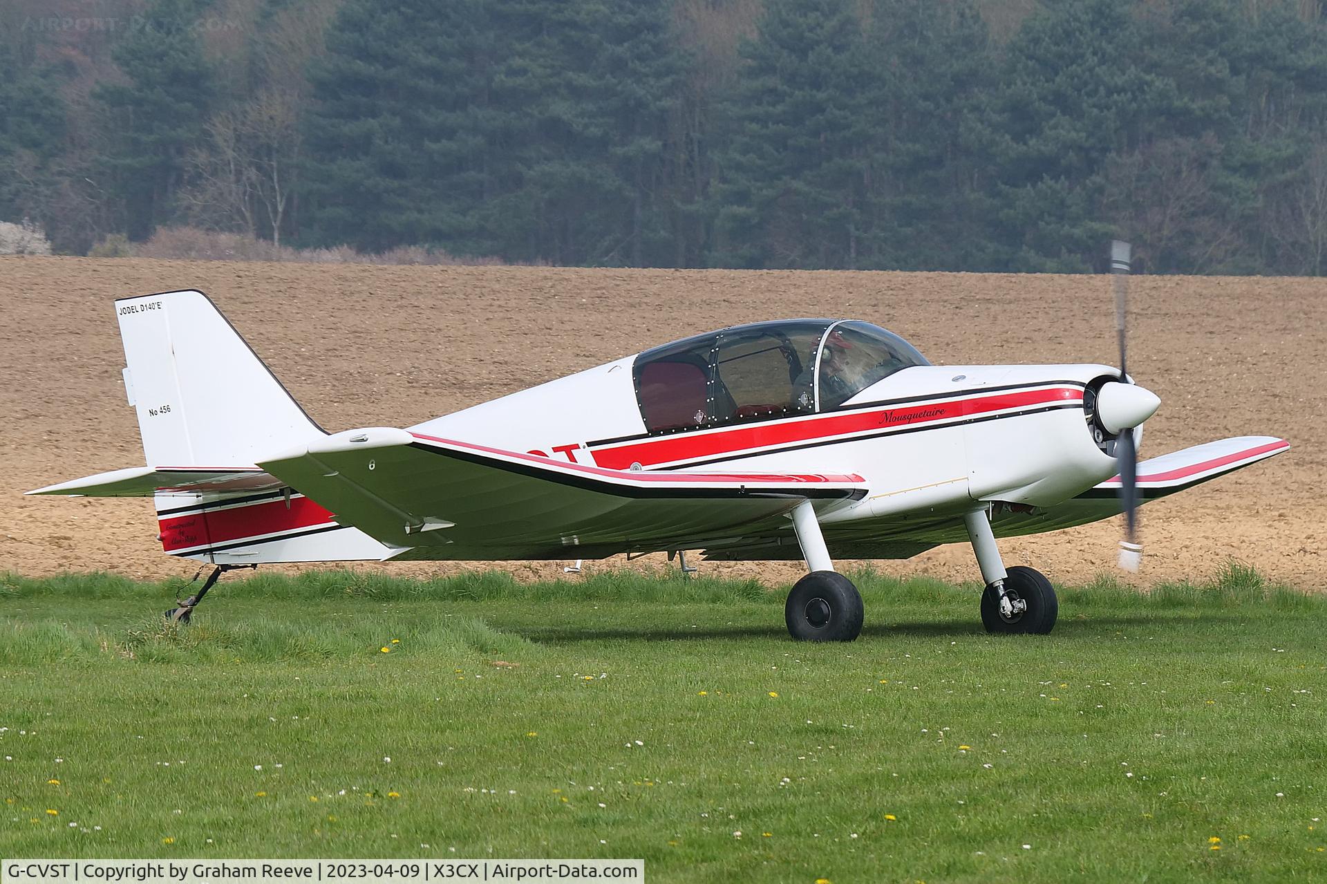 G-CVST, 2003 Jodel D-140E Mousquetaire IV C/N PFA 251-13384, Just landed at Northrepps.