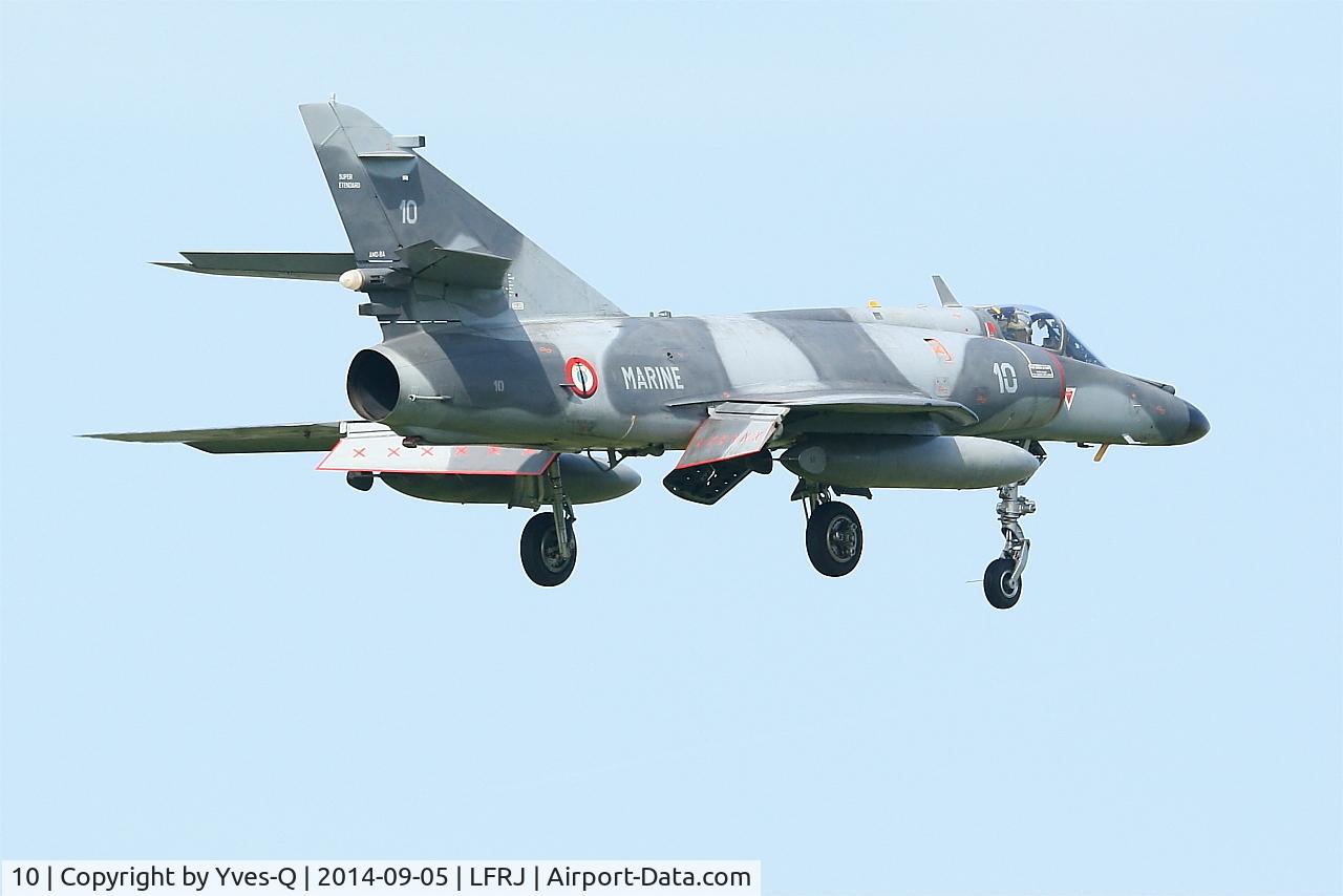 10, Dassault Super Etendard C/N 10, Dassault Super Etendard M, On final rwy 08, Landivisiau Naval Air Base (LFRJ-LDV)