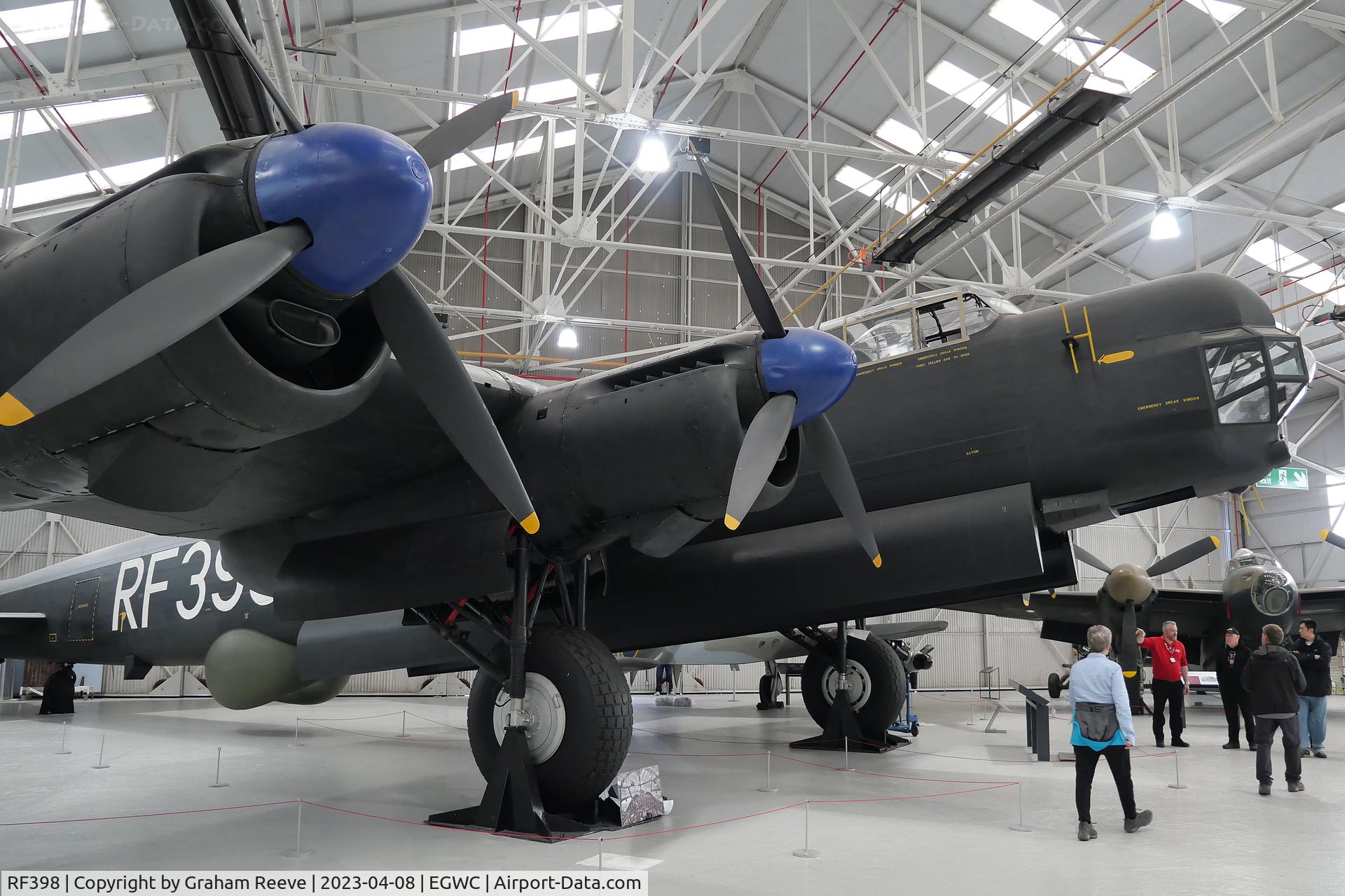 RF398, 1945 Avro 694 Lincoln B.2 C/N Not found RF398, On display at the RAF Museum, Cosford.