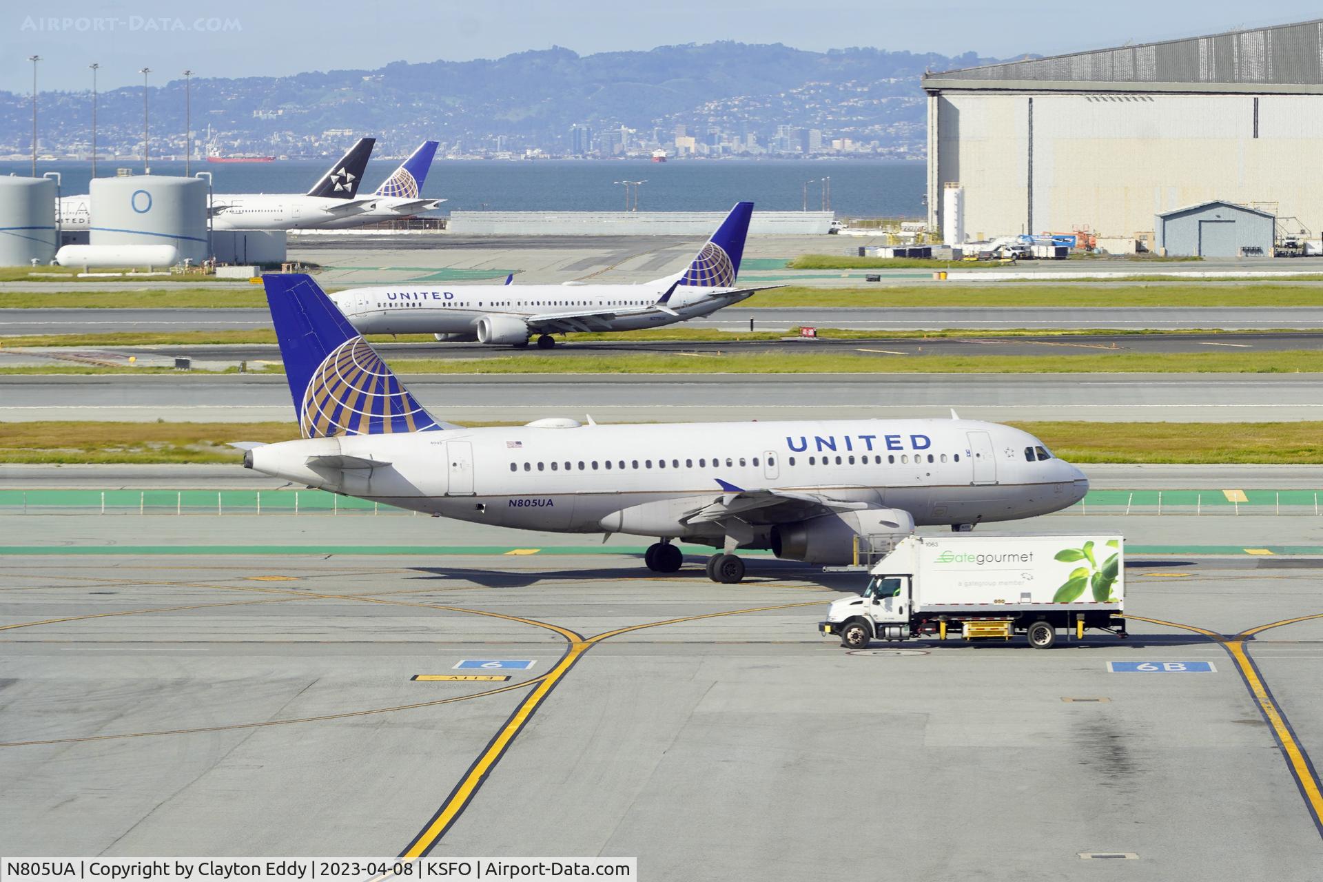 N805UA, 1998 Airbus A319-131 C/N 783, SFO 2023.