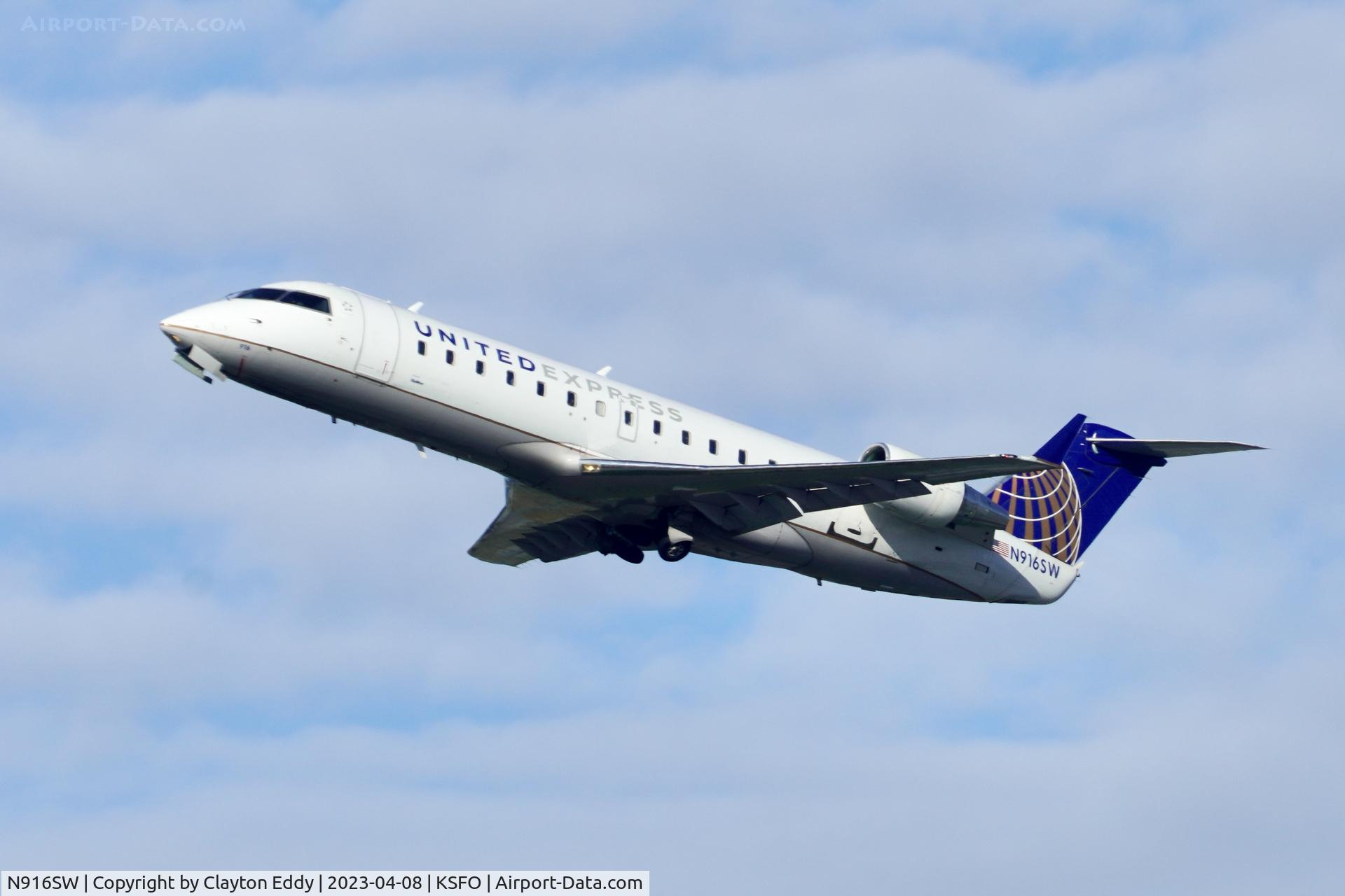 N916SW, 2002 Canadair CL-600-2B19 Regional Jet CRJ-200LR C/N 7634, SFO 2023.