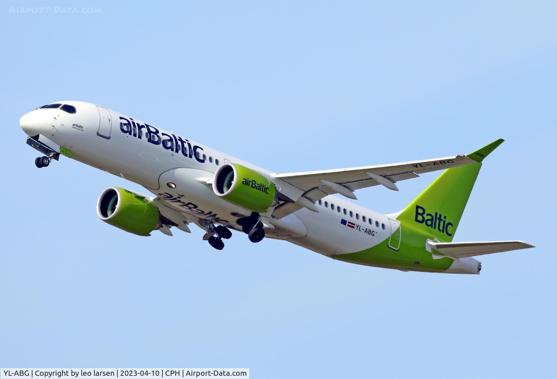 YL-ABG, 2022 Airbus A220-300 C/N 55154, CVopenhagen 10.4.2023