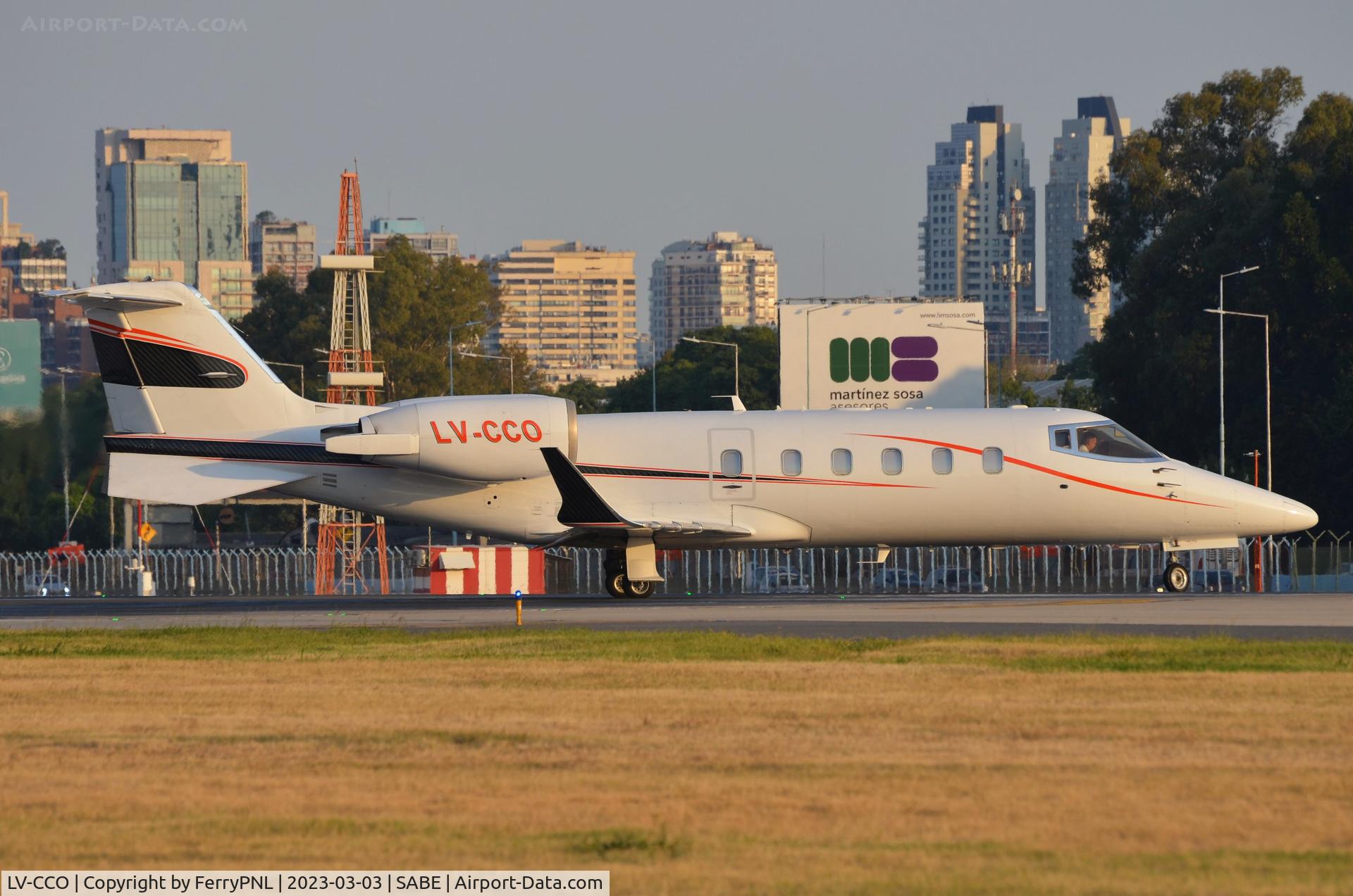 LV-CCO, 1996 Learjet 60 C/N 60-076, Baires Fly Learjet 60 departing AEP