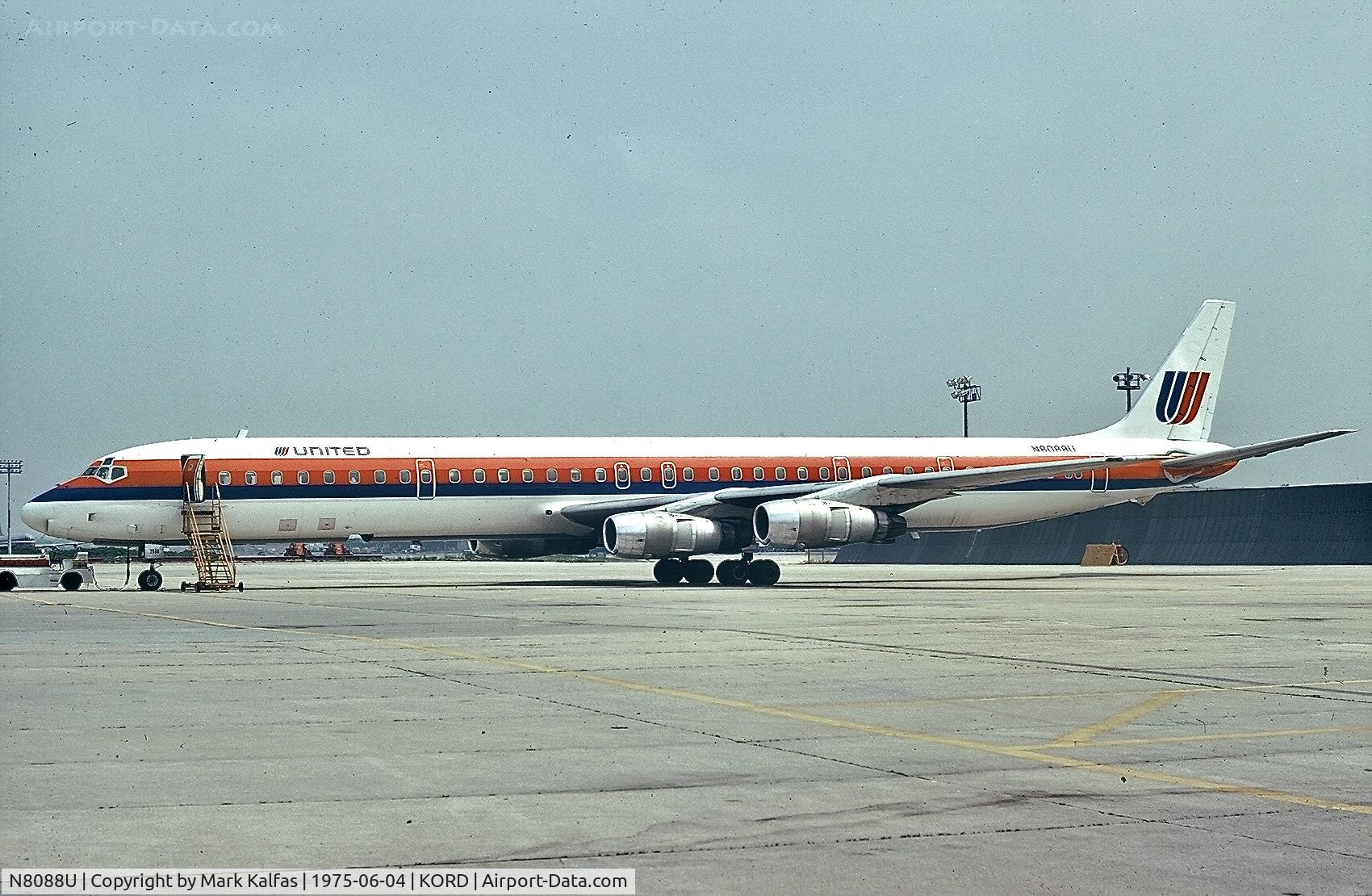 N8088U, 1968 Douglas DC-8-61 C/N 45978, United Airlines Douglas DC-8-61, N8088U at ORD