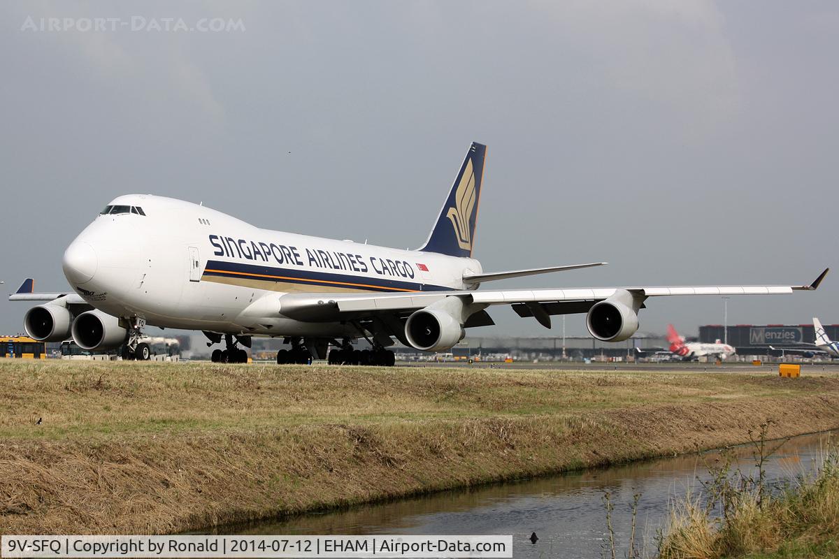 9V-SFQ, 2006 Boeing 747-412F(SCD) C/N 32901, at spl