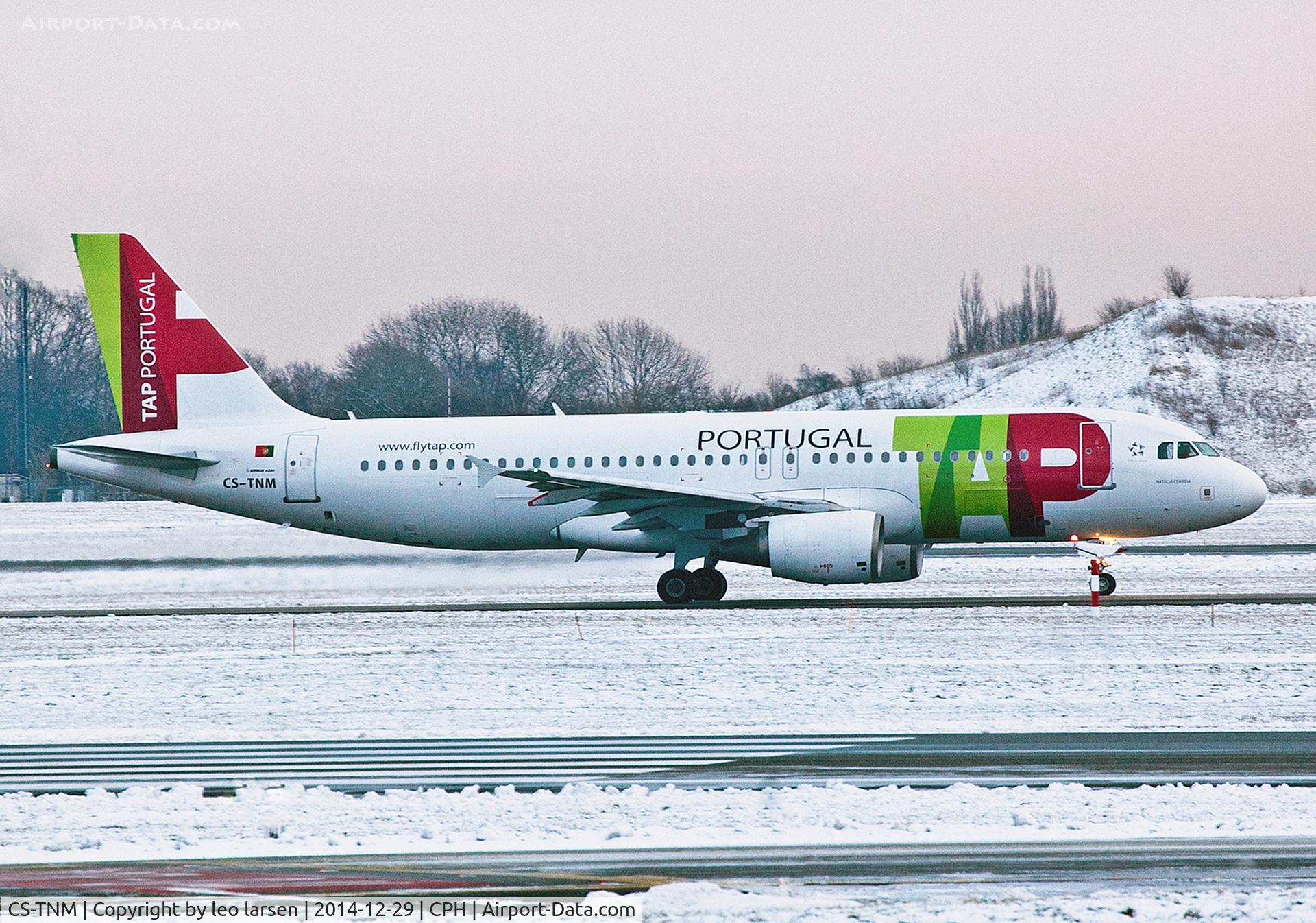 CS-TNM, 2002 Airbus A320-214 C/N 1799, Copenhagen 29.12.2014