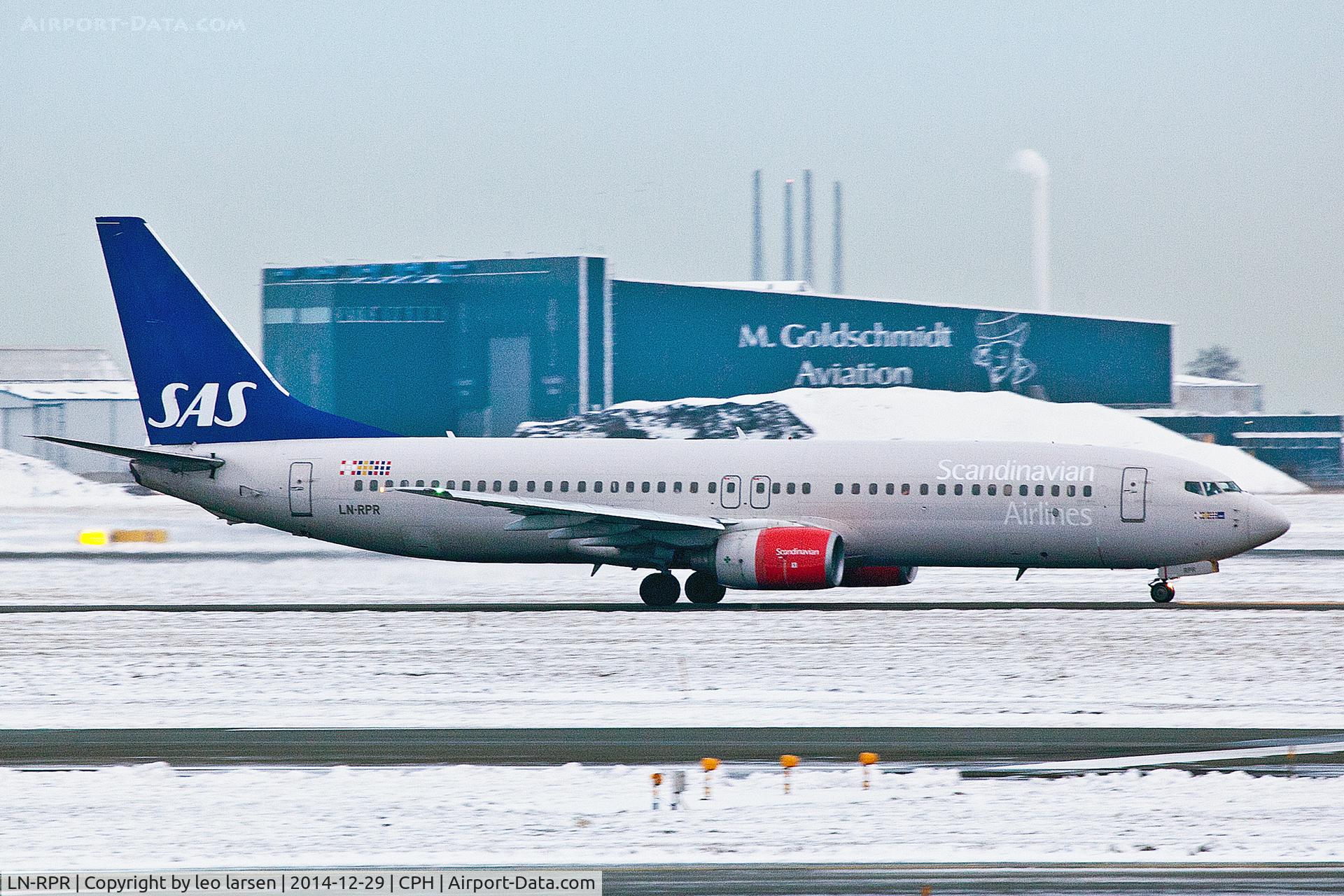 LN-RPR, 2000 Boeing 737-883 C/N 30468, Copenhagen 29.12.2014