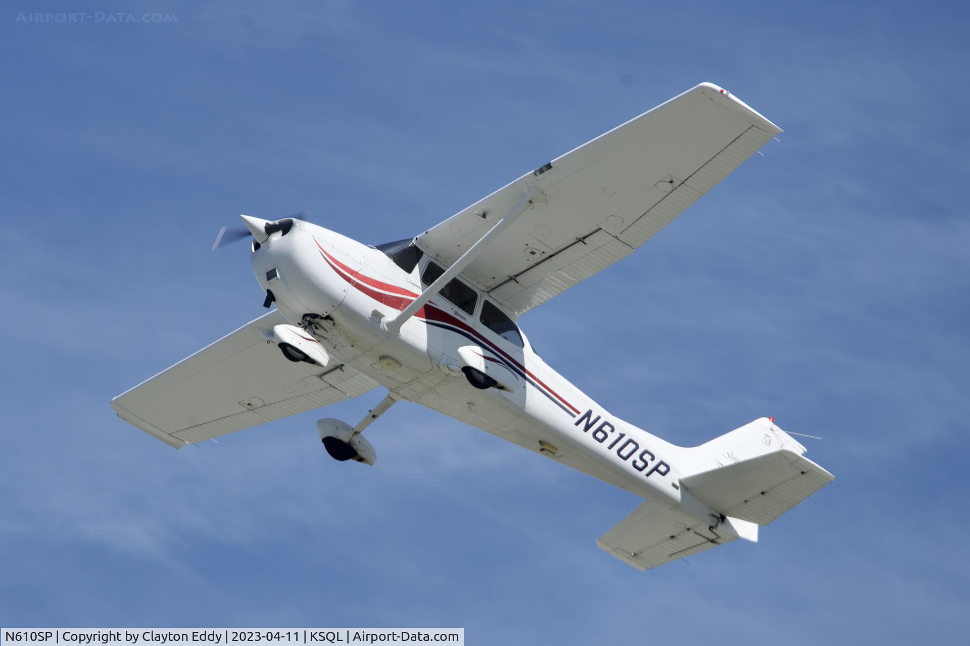 N610SP, 2000 Cessna 172S Skyhawk SP C/N 172S8591, San Carlos Airport in California 2023.