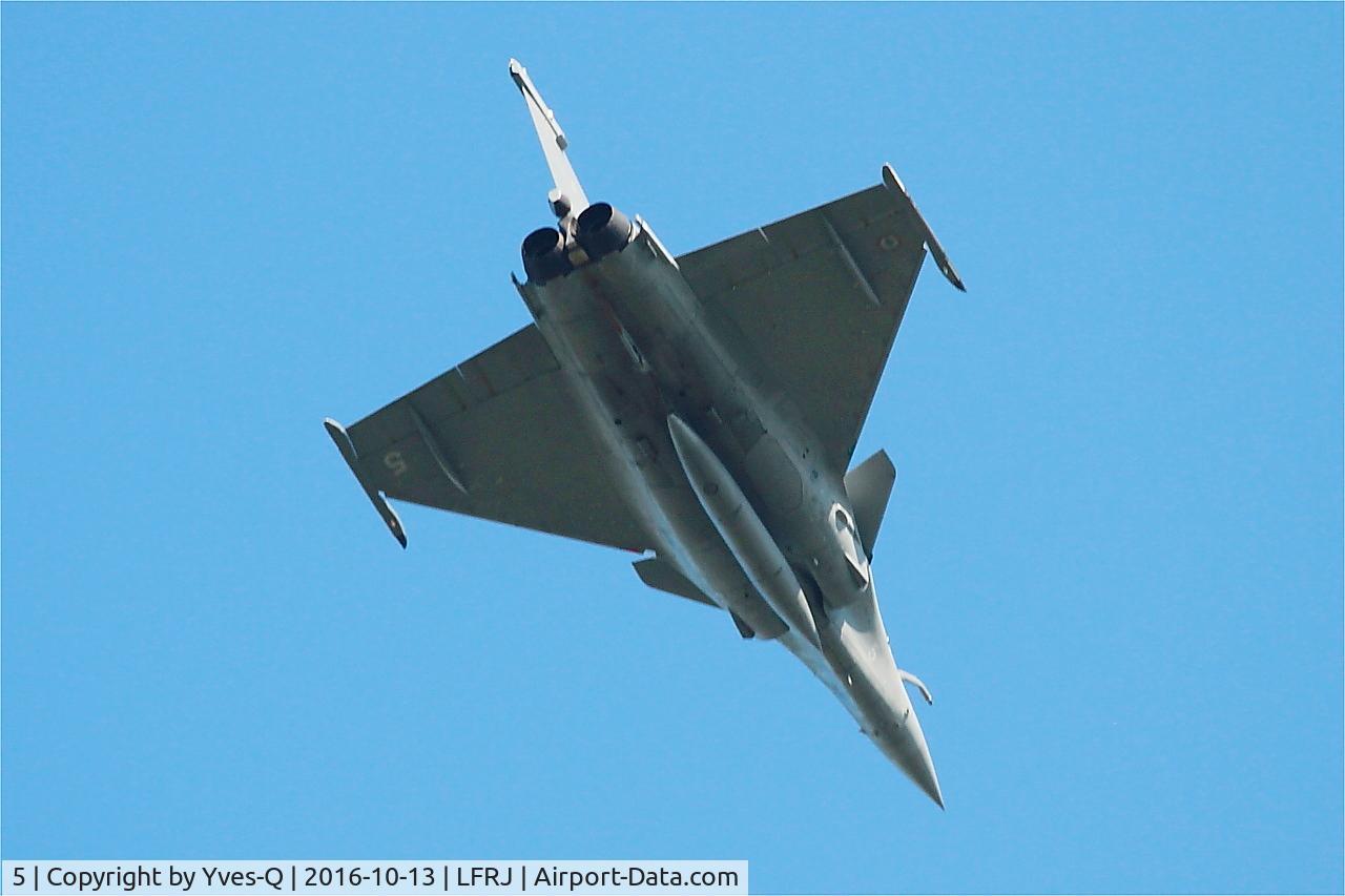 5, Dassault Rafale M C/N 5, Dassault Rafale M, Climbing from rwy 26, Landivisiau naval air base (LFRJ-LDV)