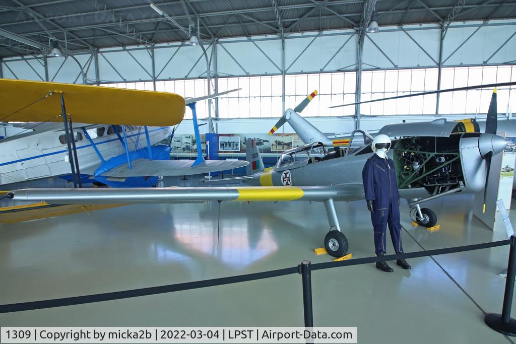 1309, De Havilland DHC-1 Chipmunk T.20 C/N C1/0346, Preserved