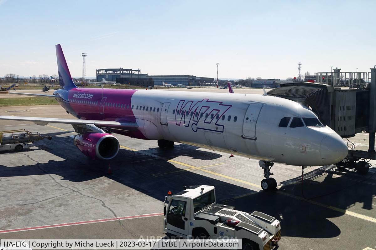 HA-LTG, 2019 Airbus A321-211 C/N 8644, At Nikola Tesla
