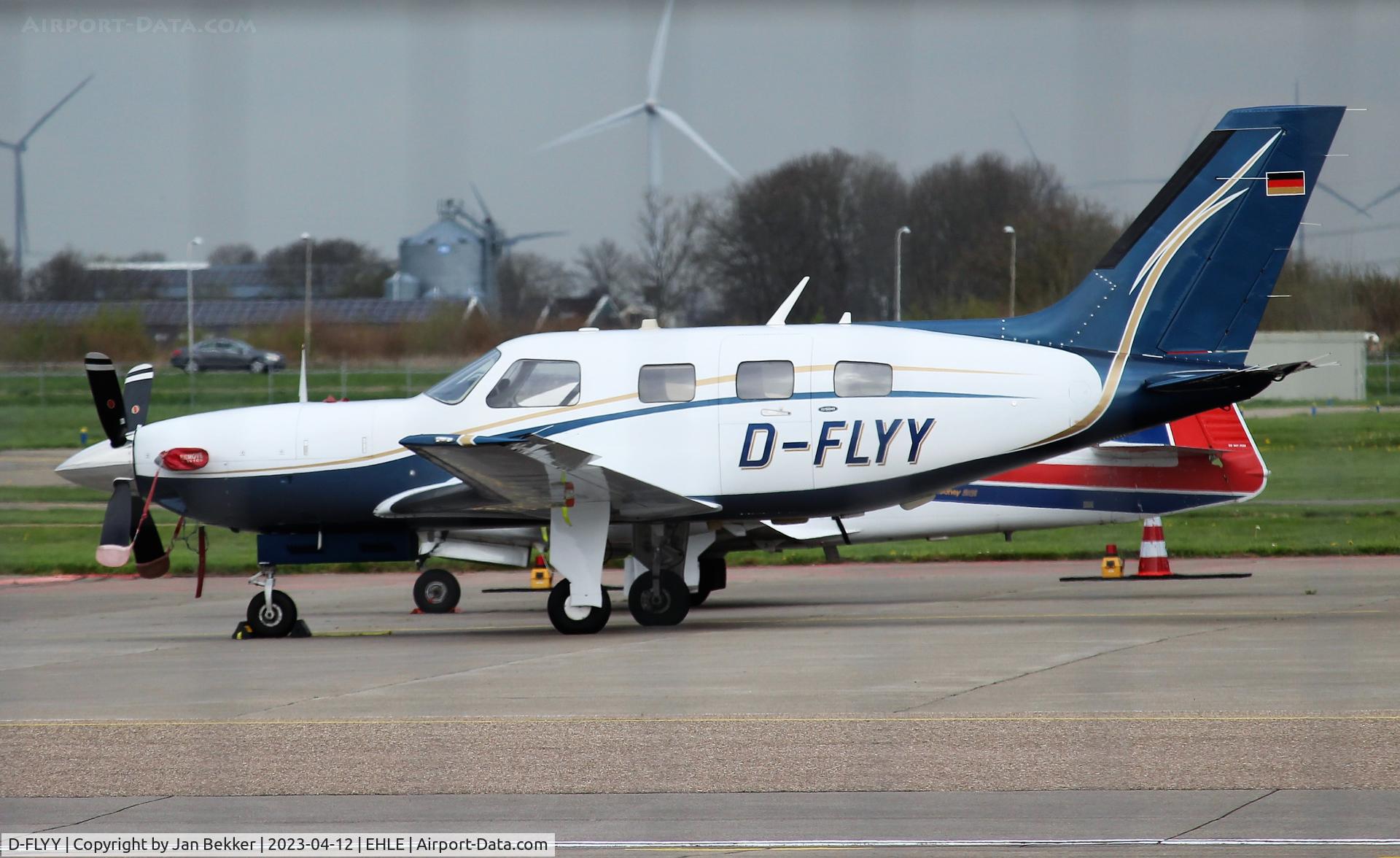 D-FLYY, 2002 Piper PA-46-500TP Malibu Meridian C/N 4697147, Lelystad Airport