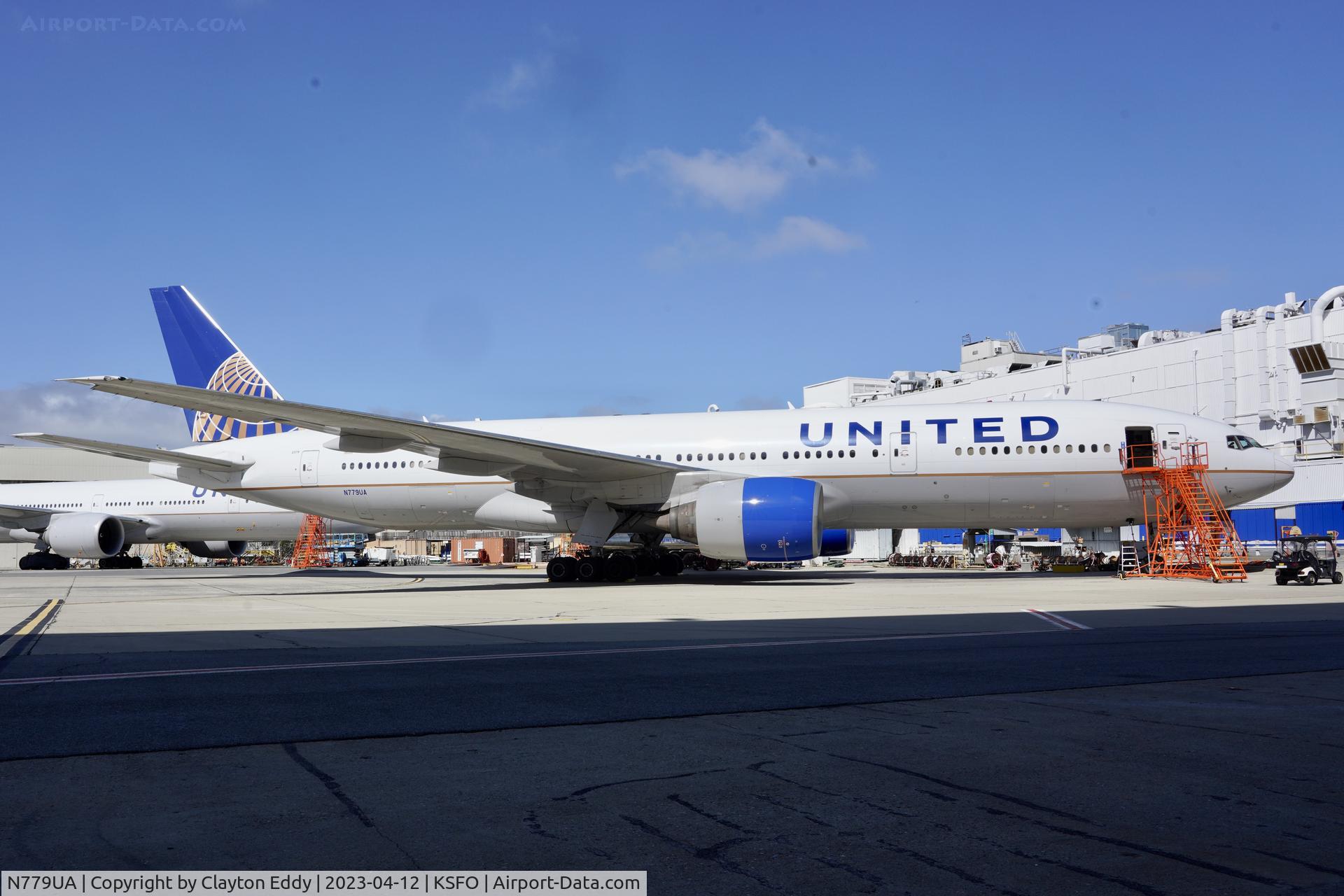 N779UA, 1996 Boeing 777-222 C/N 26941, SFO 2023.