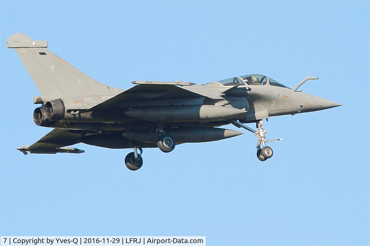 7, Dassault Rafale M C/N 7, Dassault Rafale M, On final rwy 08, Landivisiau naval air base (LFRJ-LDV)