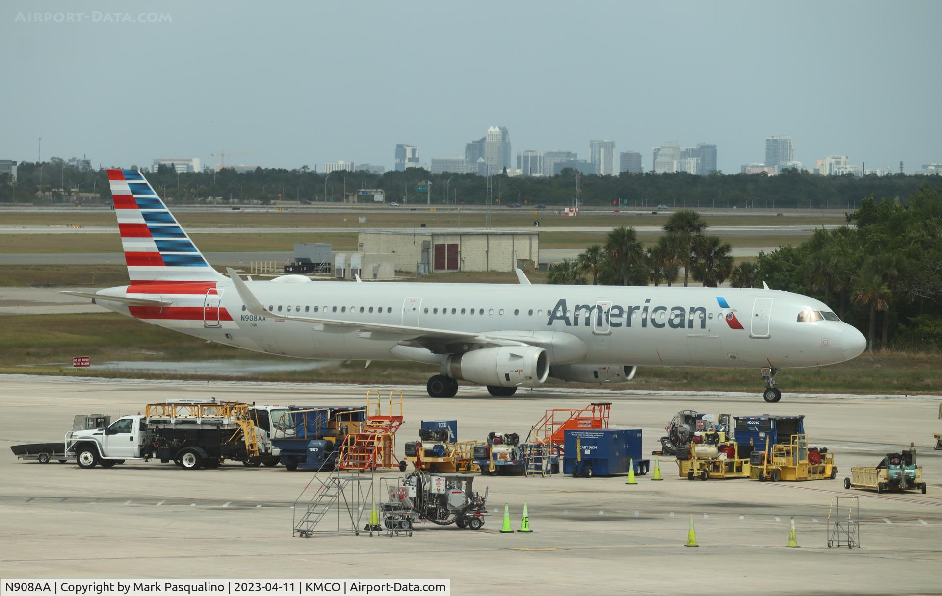 N908AA, 2017 Airbus A321-231 C/N 7775, Airbus A321-231