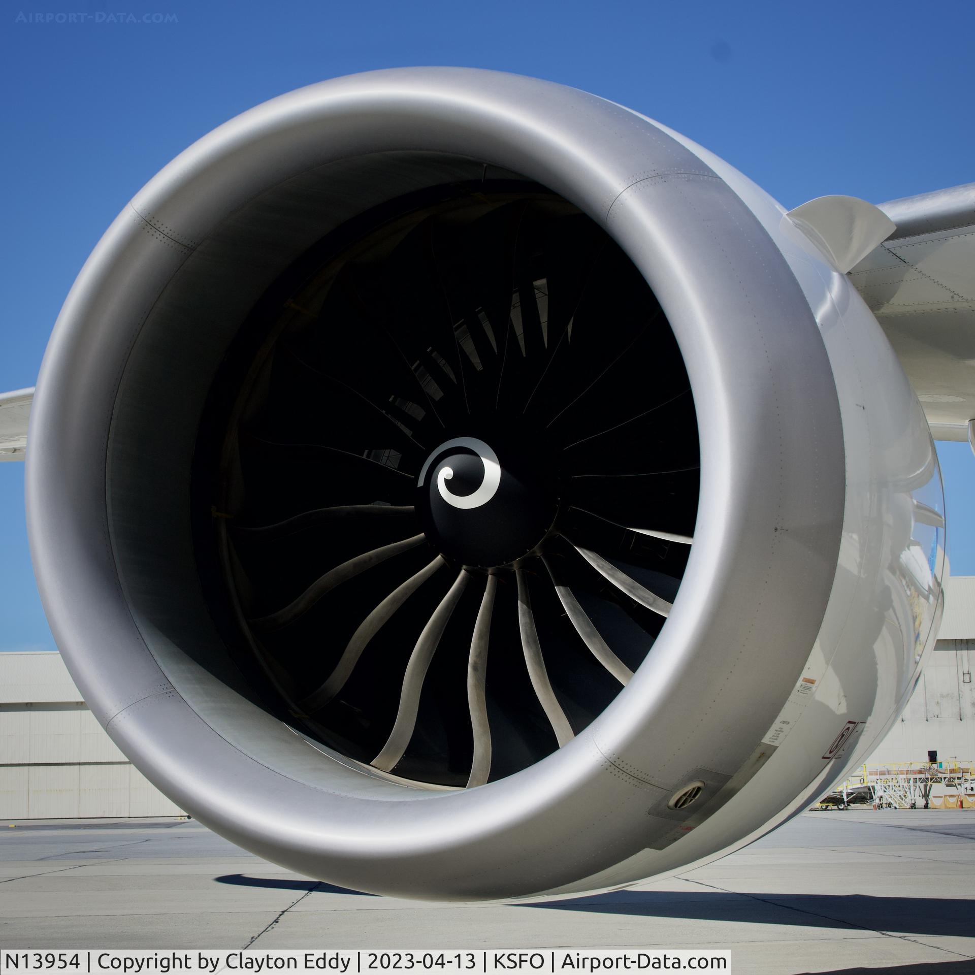 N13954, 2015 Boeing 787-9 Dreamliner C/N 36405, GEnx-1B engine. SFO. 2023.