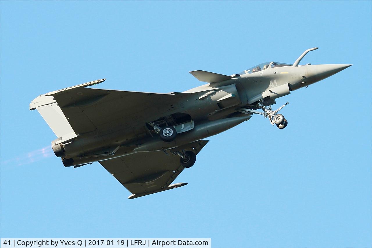 41, Dassault Rafale M C/N 41, Dassault Rafale M, On final rwy 08, Landivisiau naval air base (LFRJ-LDV)