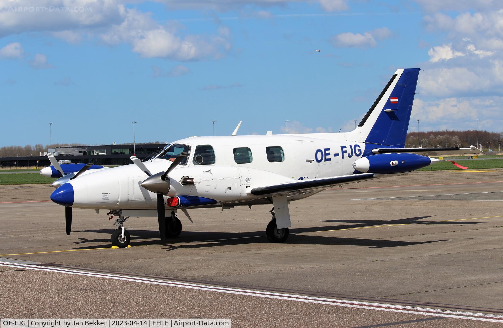 OE-FJG, Piper PA-31T1 Cheyenne I C/N 31T-8104029, Lelystad Airporzt