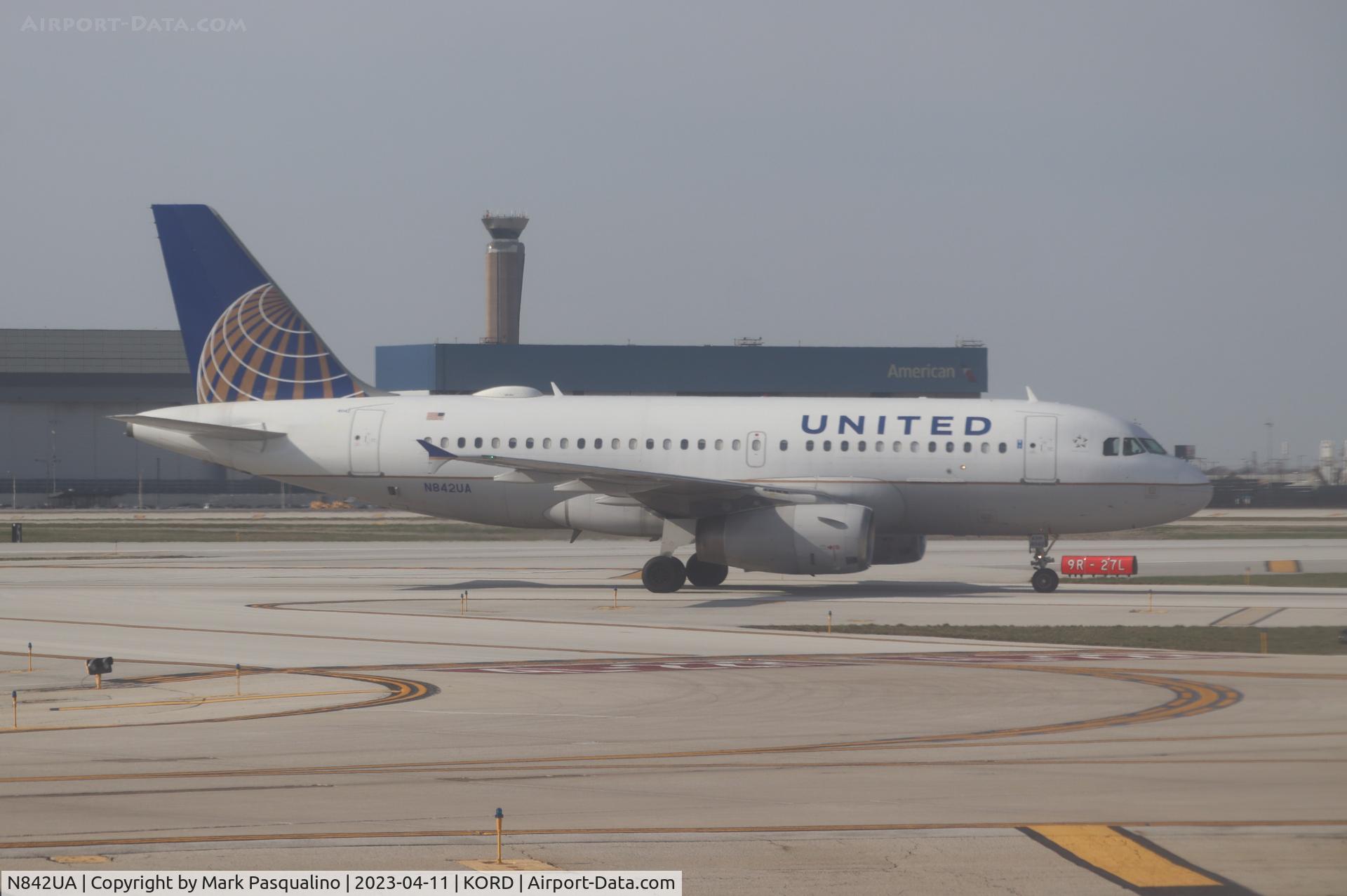 N842UA, 2001 Airbus A319-131 C/N 1569, Airbus A319-131