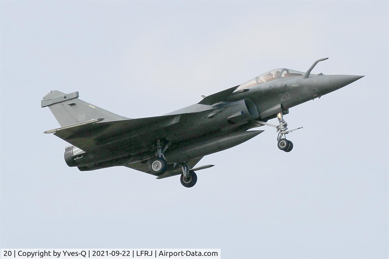 20, Dassault Rafale M C/N 20, Dassault Rafale M, On final rwy 08, Landivisiau naval air base (LFRJ-LDV)