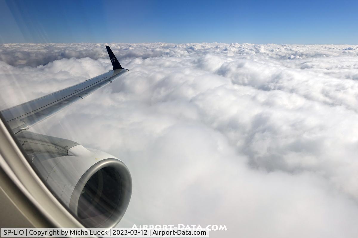 SP-LIO, 2010 Embraer 175LR (ERJ-170-200LR) C/N 17000321, WAW-BUD