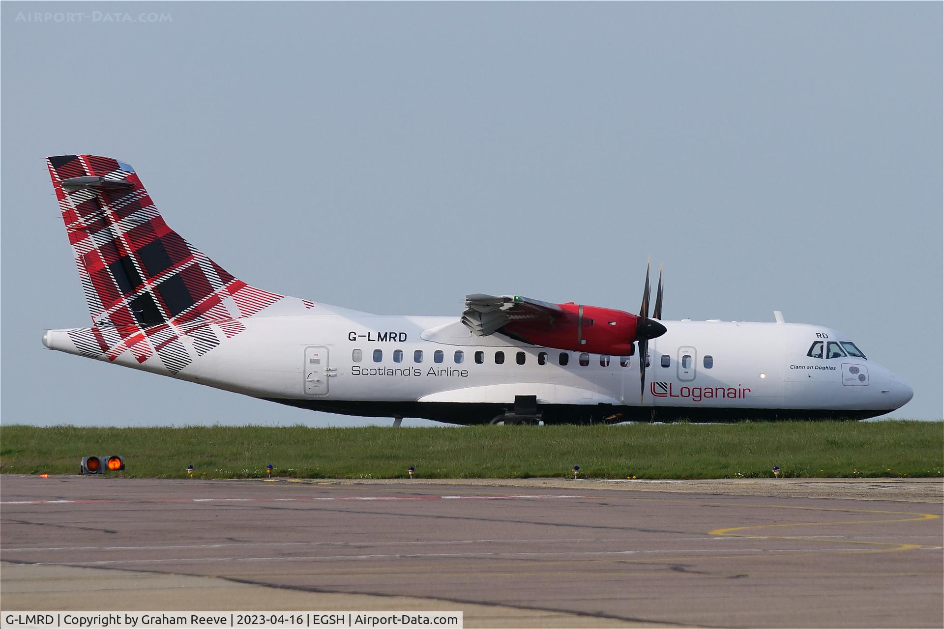 G-LMRD, 1999 ATR 42-500 C/N 584, Departing from Norwich.
