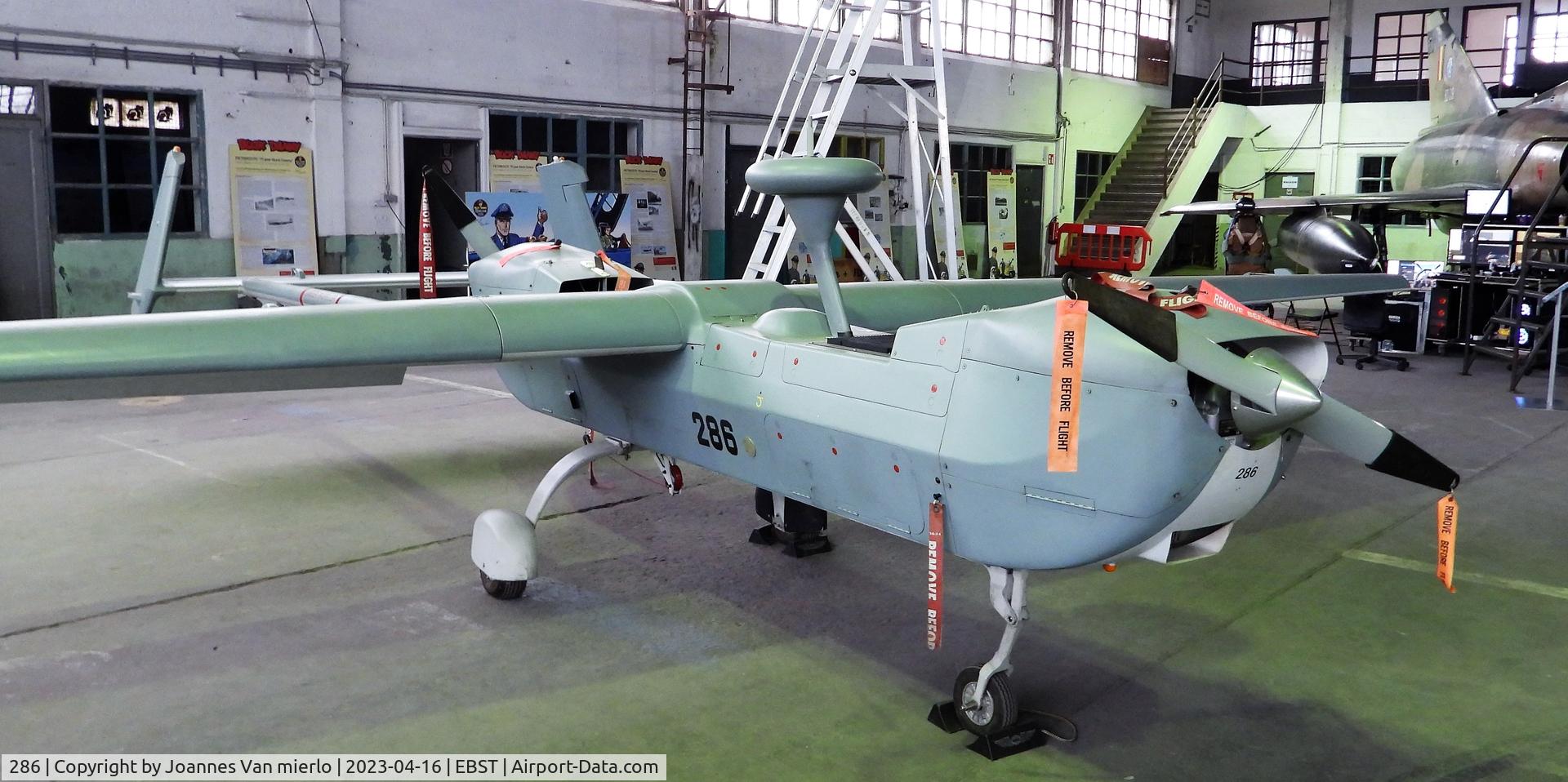 286, Eagle B-Hunter C/N BH286, St.Truiden