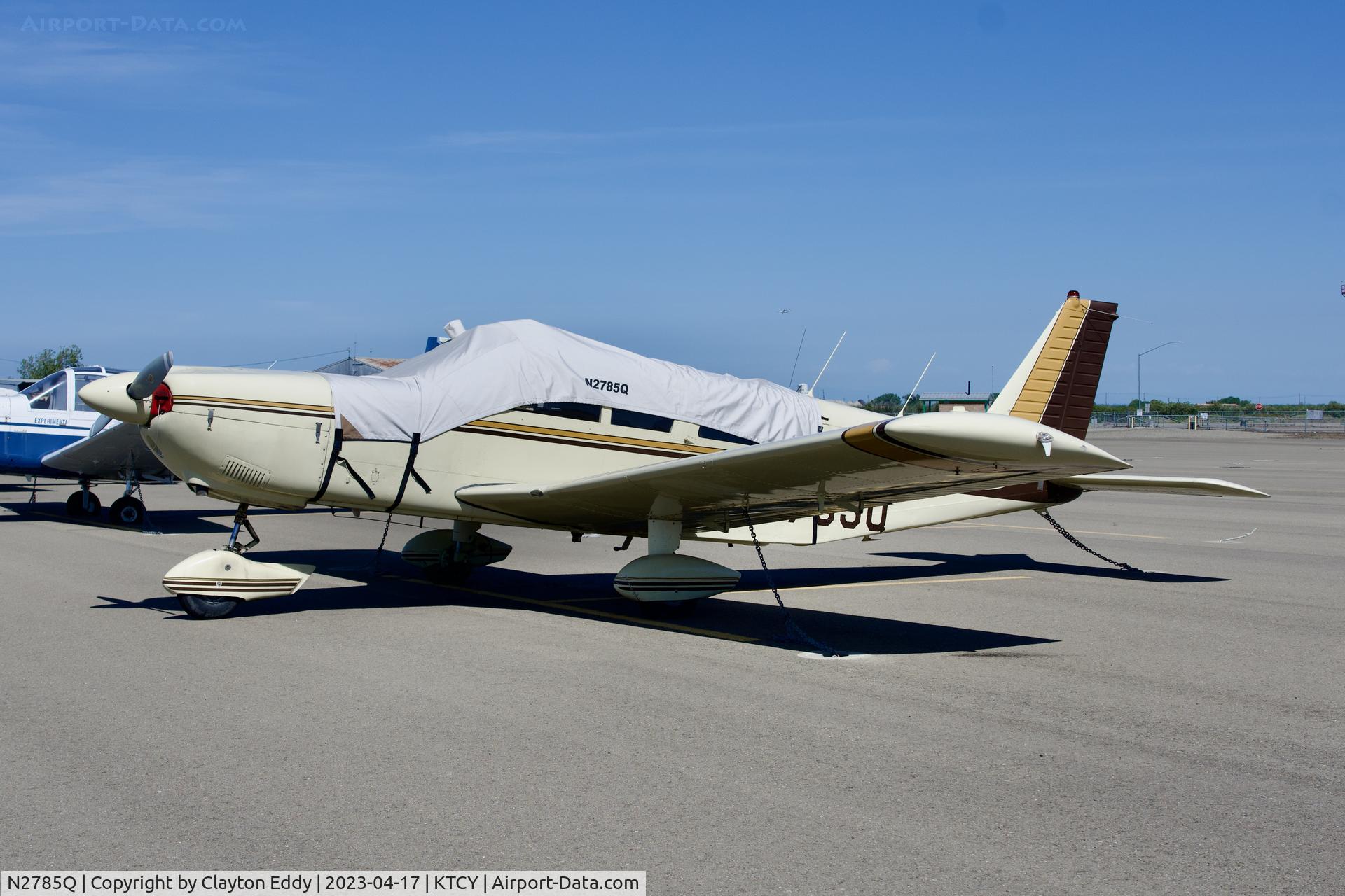 N2785Q, 1966 Piper PA-32-260 Cherokee Six C/N 32-688, Tracy airport in California 2023.