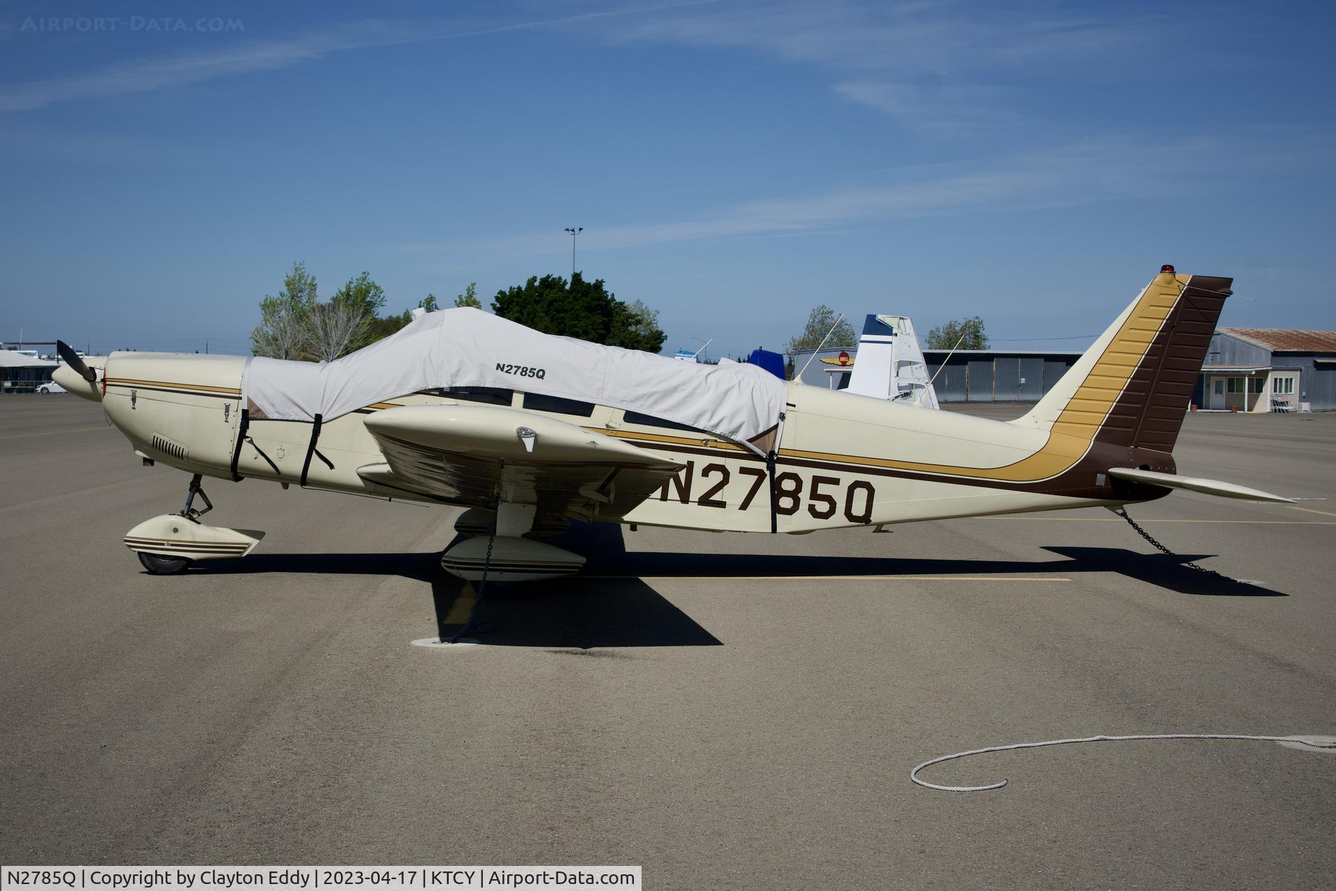 N2785Q, 1966 Piper PA-32-260 Cherokee Six C/N 32-688, Tracy airport in California 2023.