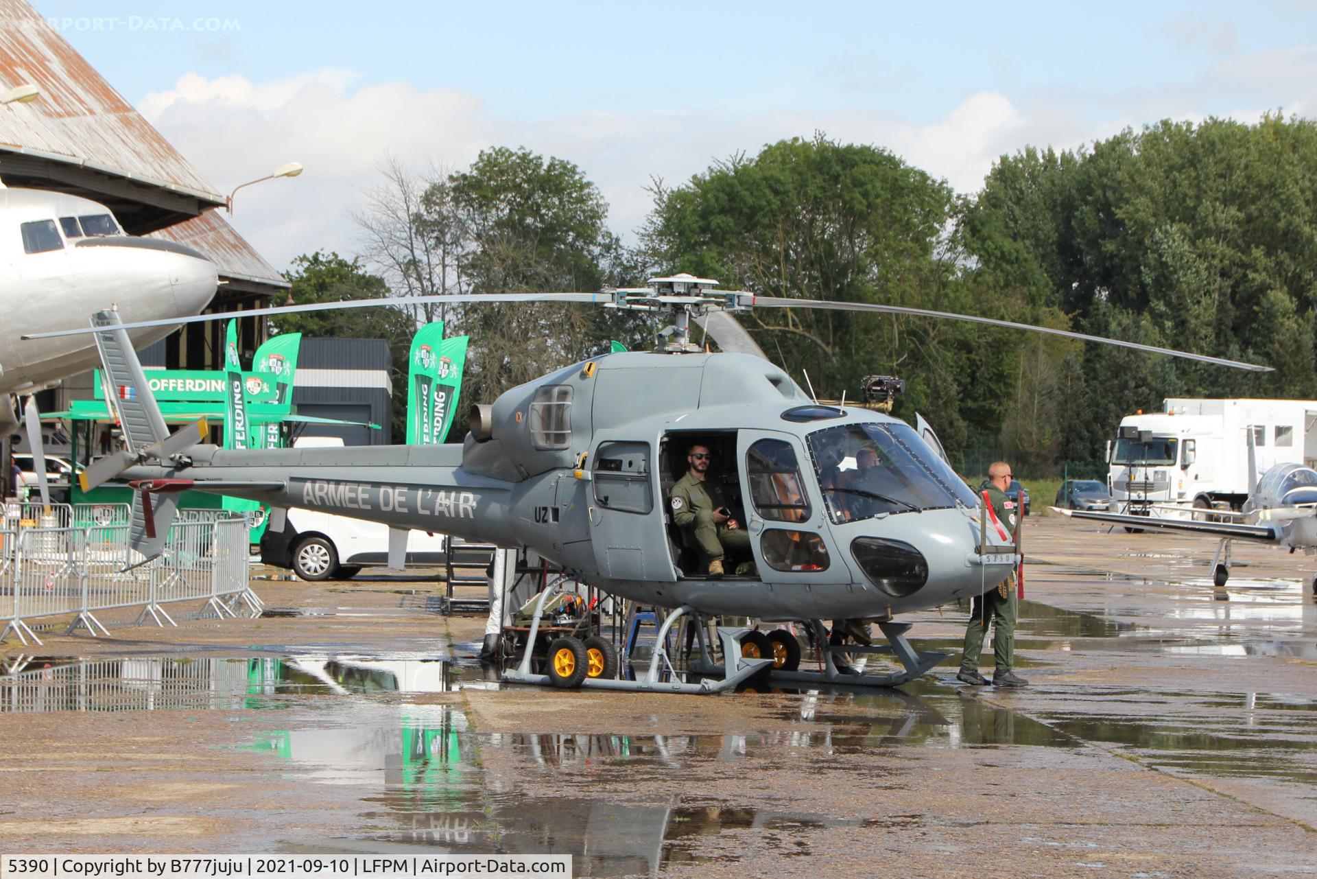 5390, Aérospatiale AS-555AN Fennec C/N 5390, during Paris Air Legende 2021