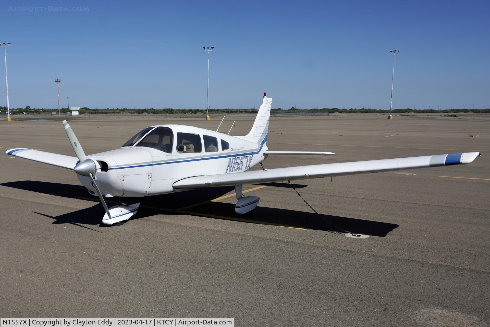 N1557X, 1975 Piper PA-28-151 C/N 28-7515422, Tracy airport in California 2023.