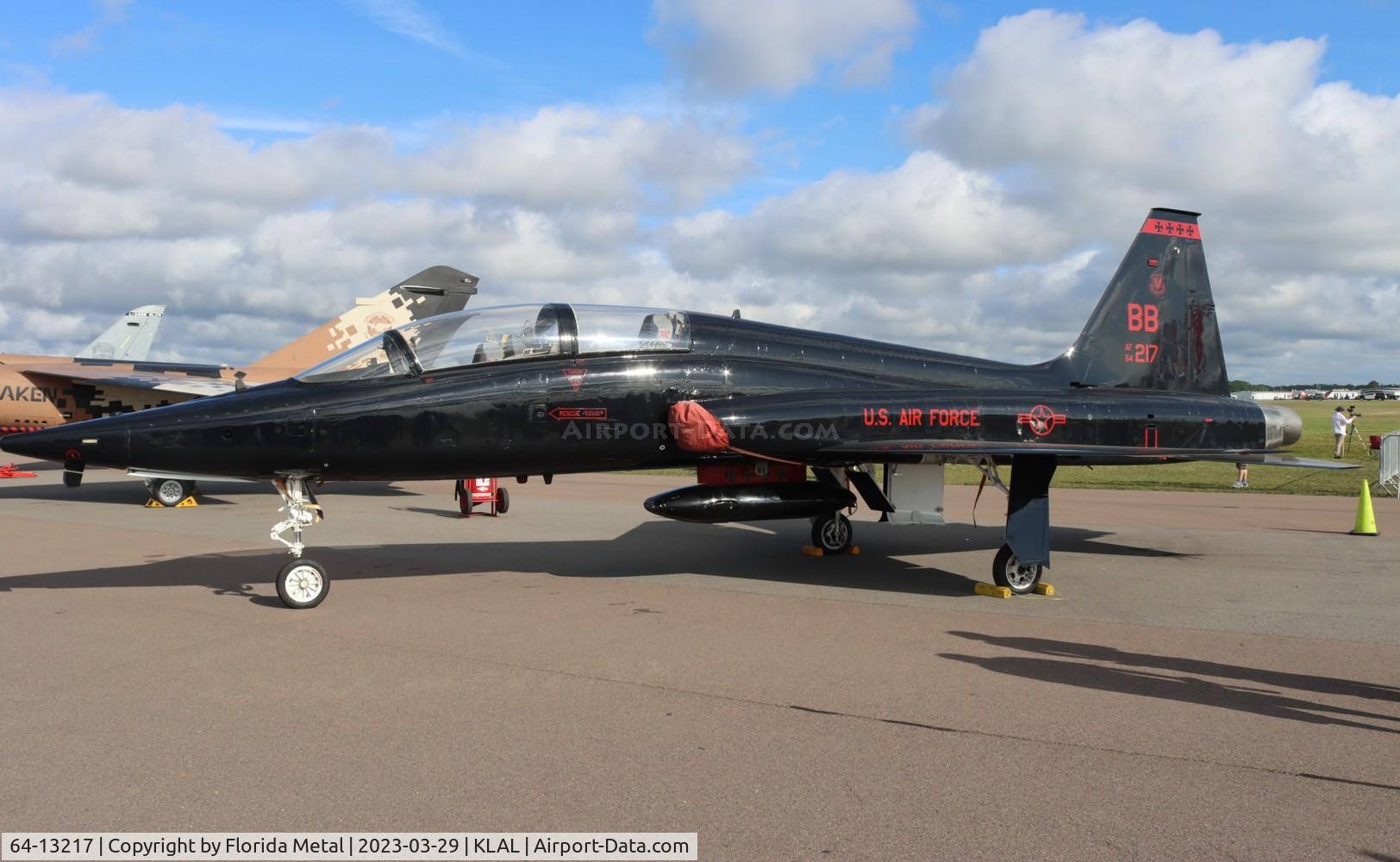 64-13217, 1964 Northrop T-38A Talon C/N N.5646, USAF T-38 zx
