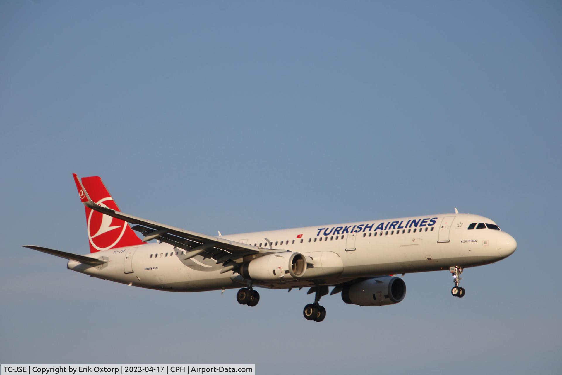 TC-JSE, 2012 Airbus A321-231 C/N 5450, TC-JSE landing rw 22L