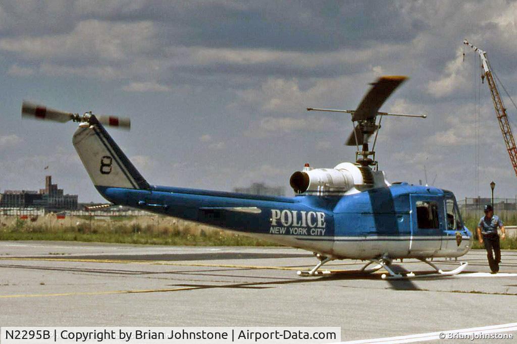 N2295B, Bell UH-1B Iroquois C/N 751, UH-1B 63-8529 re-registered with NYPD as N2295B in 1978. Flew with NY Police Department as PD-8.