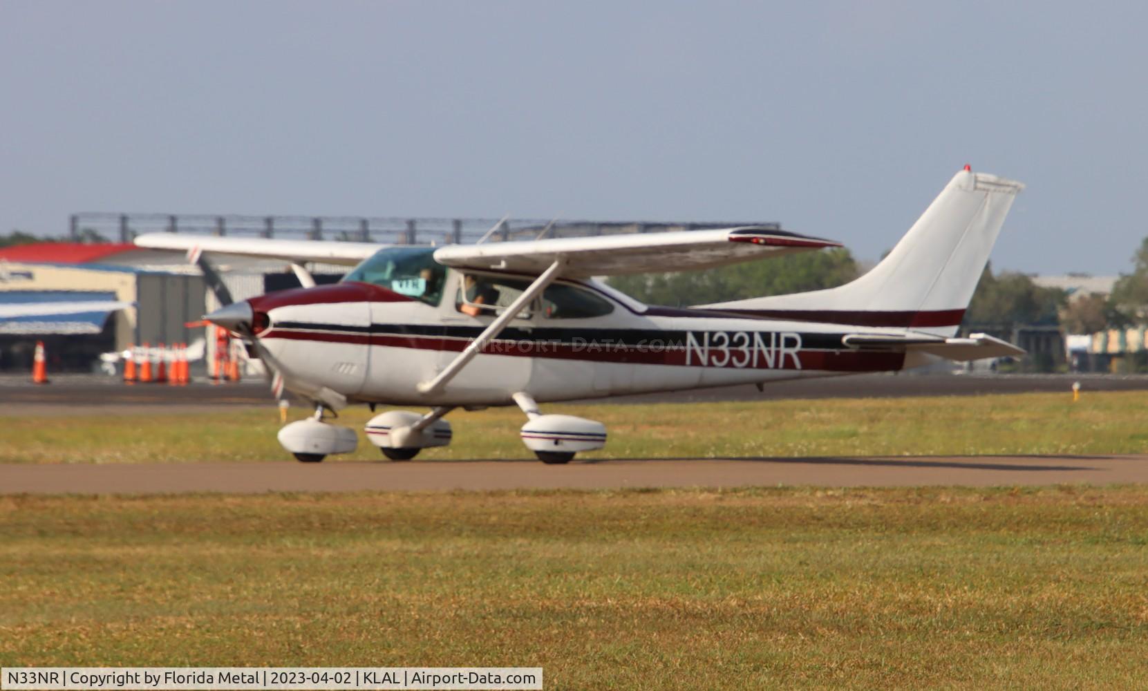 N33NR, 1979 Cessna 182Q Skylane C/N 18267415, C182 classic zx