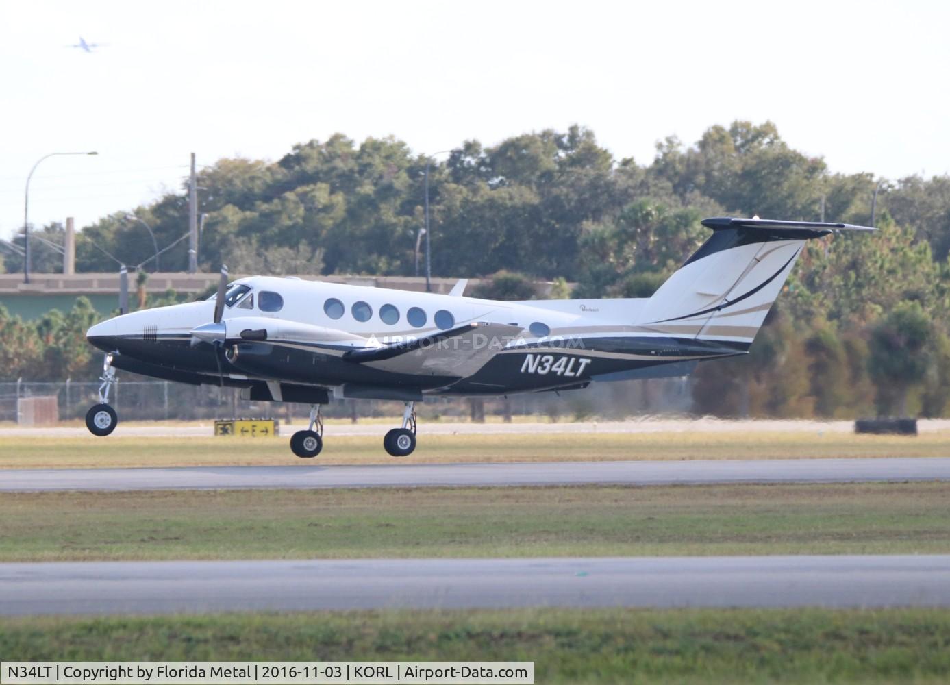 N34LT, 1992 Beech B200 King Air C/N BB-1437, NBAA 2016 zx