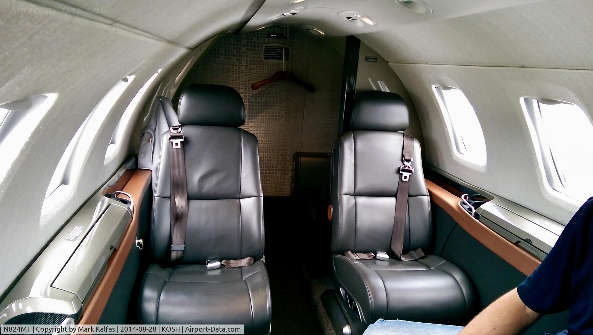 N824MT, 2014 Cessna 525 Citation M2 C/N 525-0824, Cessna 525 M2, N524MT at OSH.
