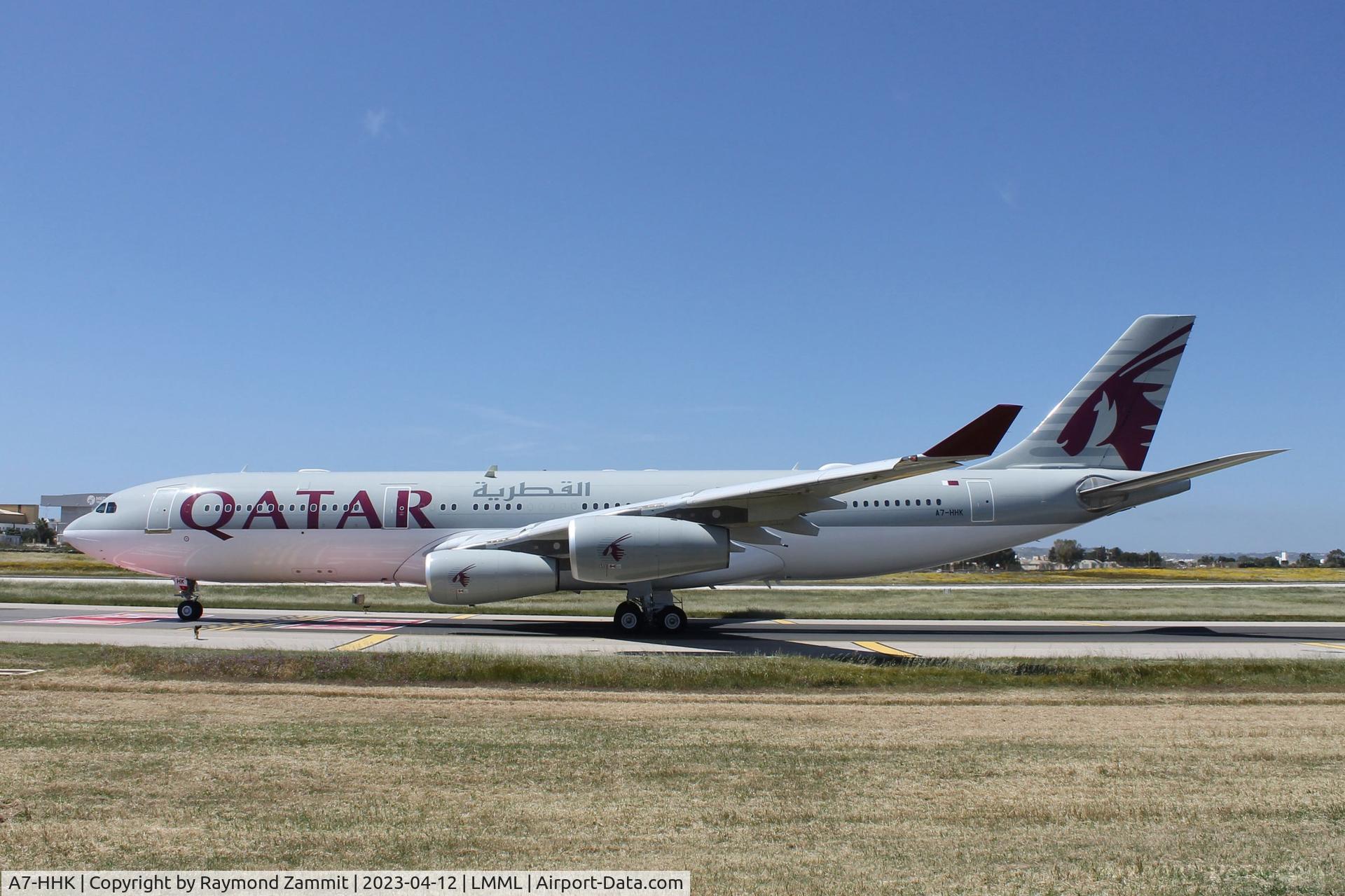 A7-HHK, 1993 Airbus A340-211 C/N 026, A340 A7-HHK Qatar Airways