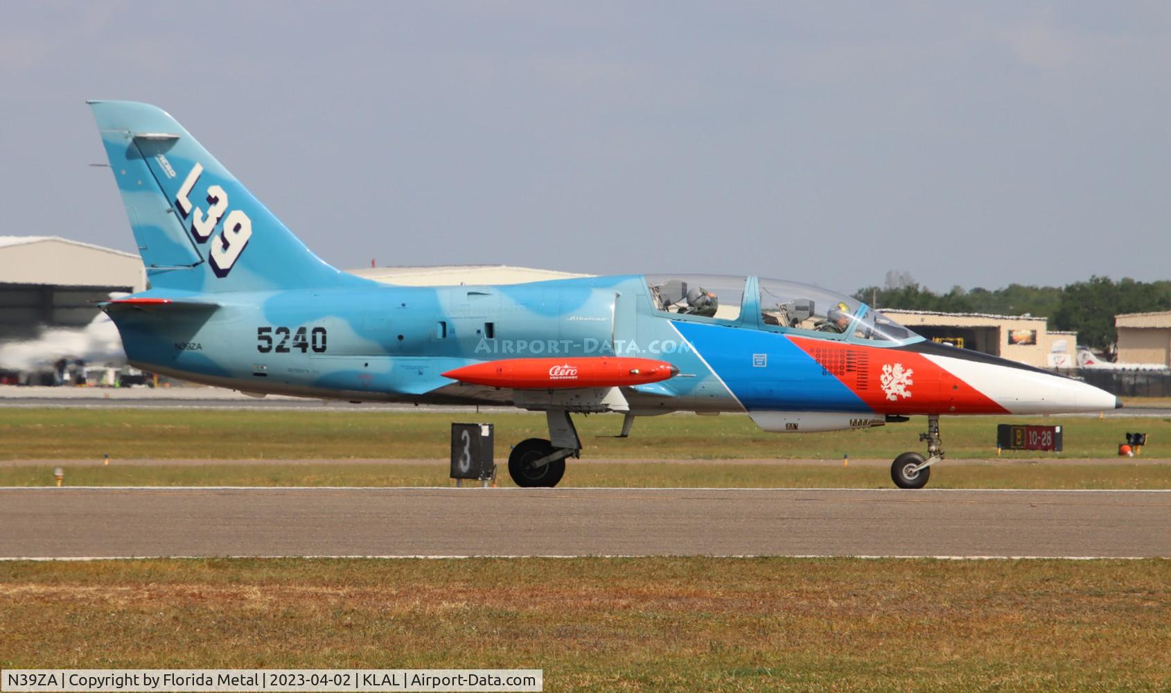 N39ZA, Aero L-39ZA Albatros C/N 5240, L-39 zx