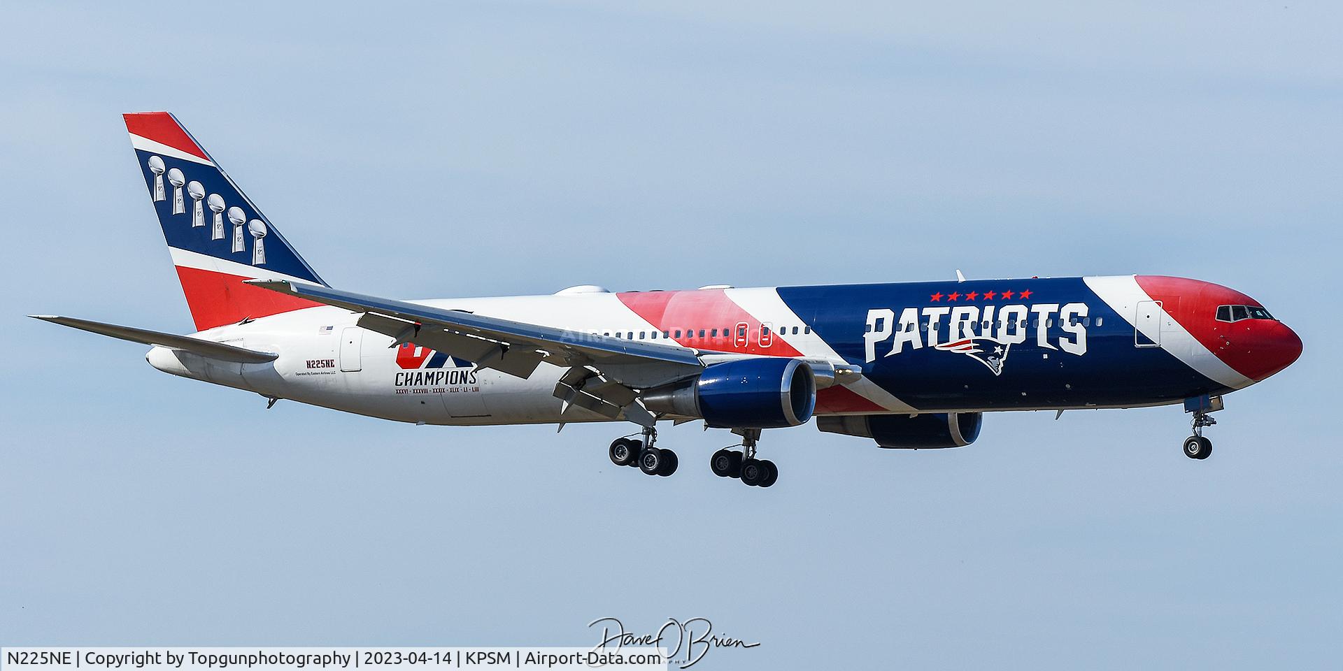N225NE, 1991 Boeing 767-323/ER C/N 25194, When you're expecting an Eastern Air Lines plane and Patriots 1 comes in.