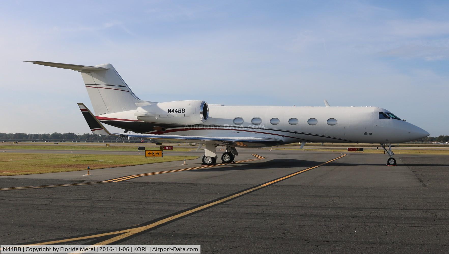 N44BB, 1987 Gulfstream Aerospace G-IV C/N 1024, G-IV zx