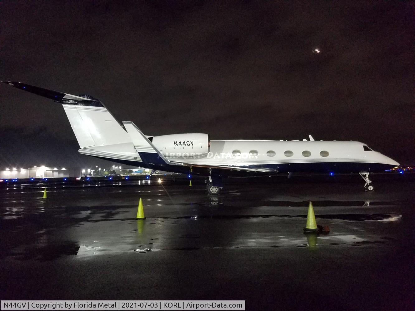 N44GV, 1997 Gulfstream Aerospace G-IV C/N 1305, G-IV zx