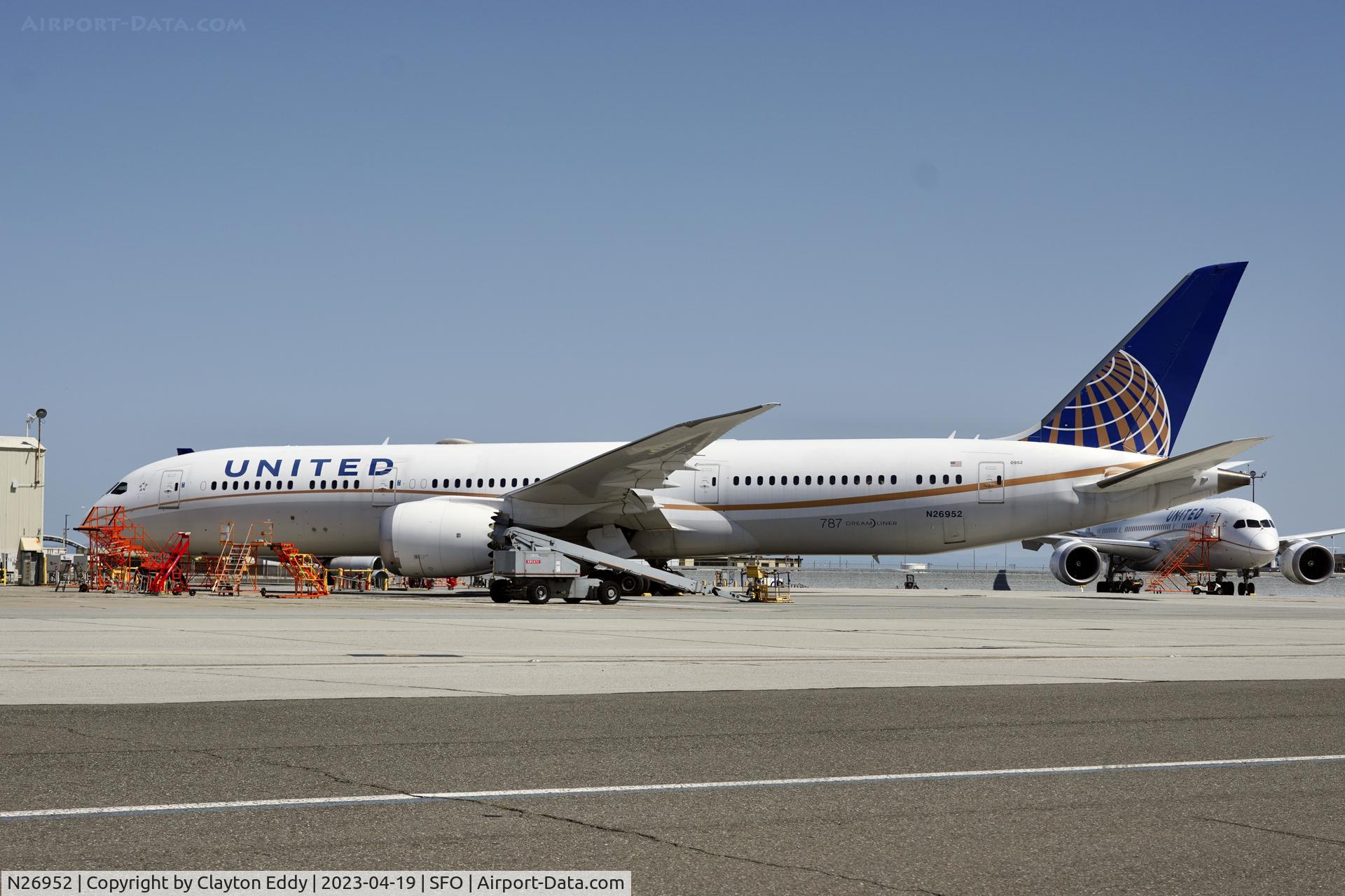 N26952, 2014 Boeing 787-9 Dreamliner C/N 36403, SFO 2023.