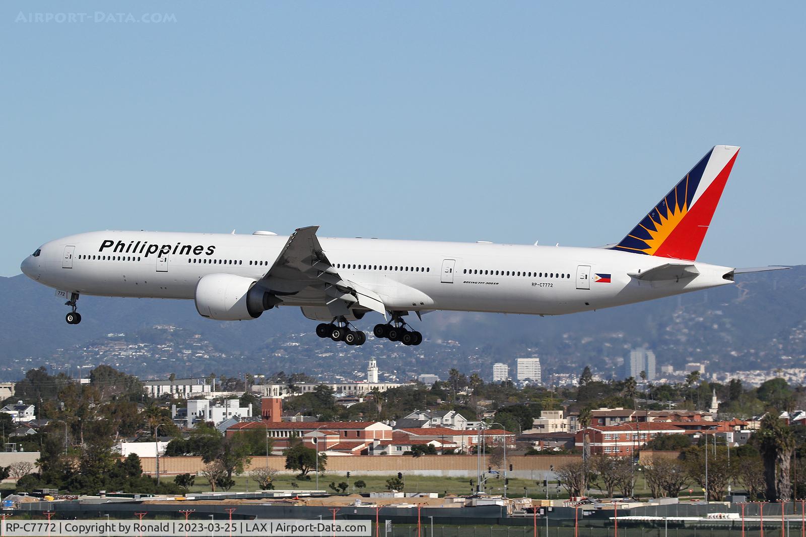RP-C7772, 2013 Boeing 777-3F6/ER C/N 38719, at lax
