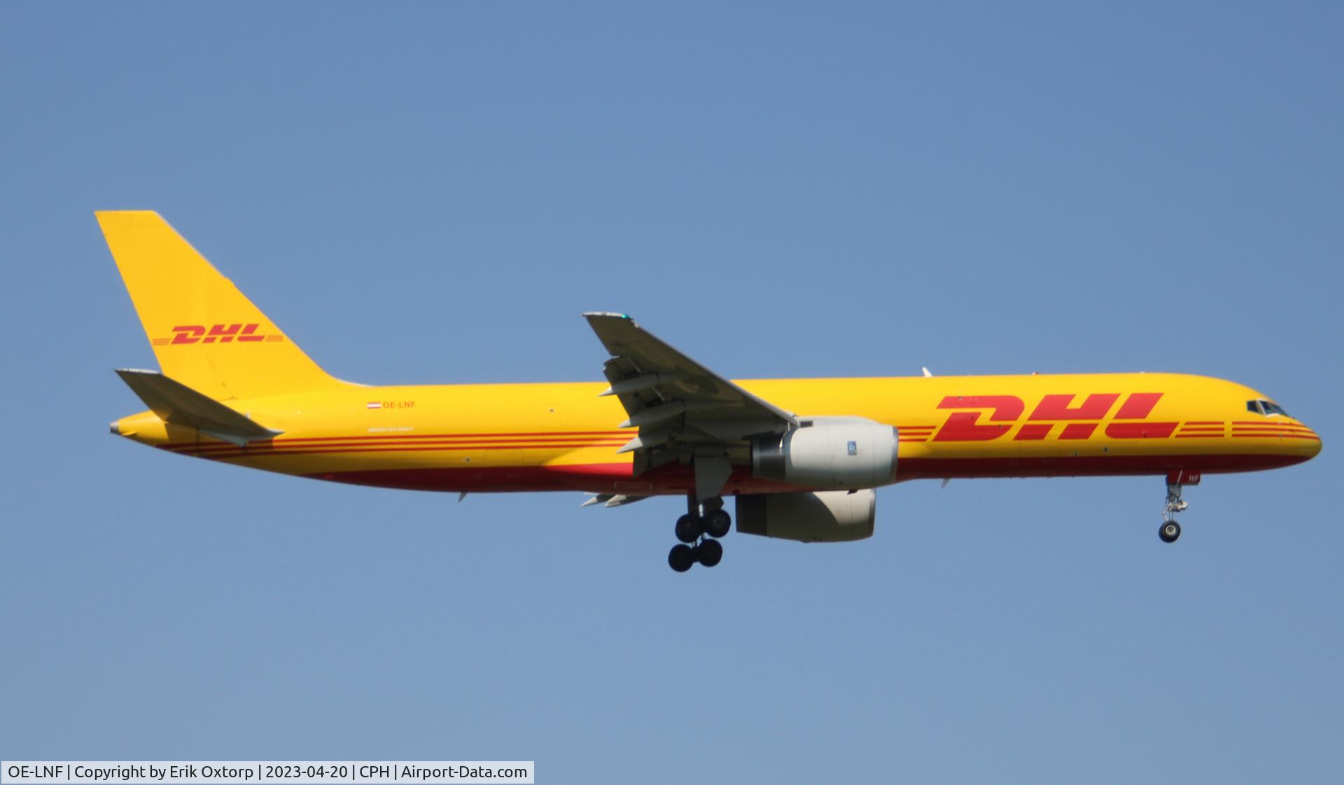 OE-LNF, 1999 Boeing 757-236/PCF C/N 29945, OE-LNF landing rw 04L