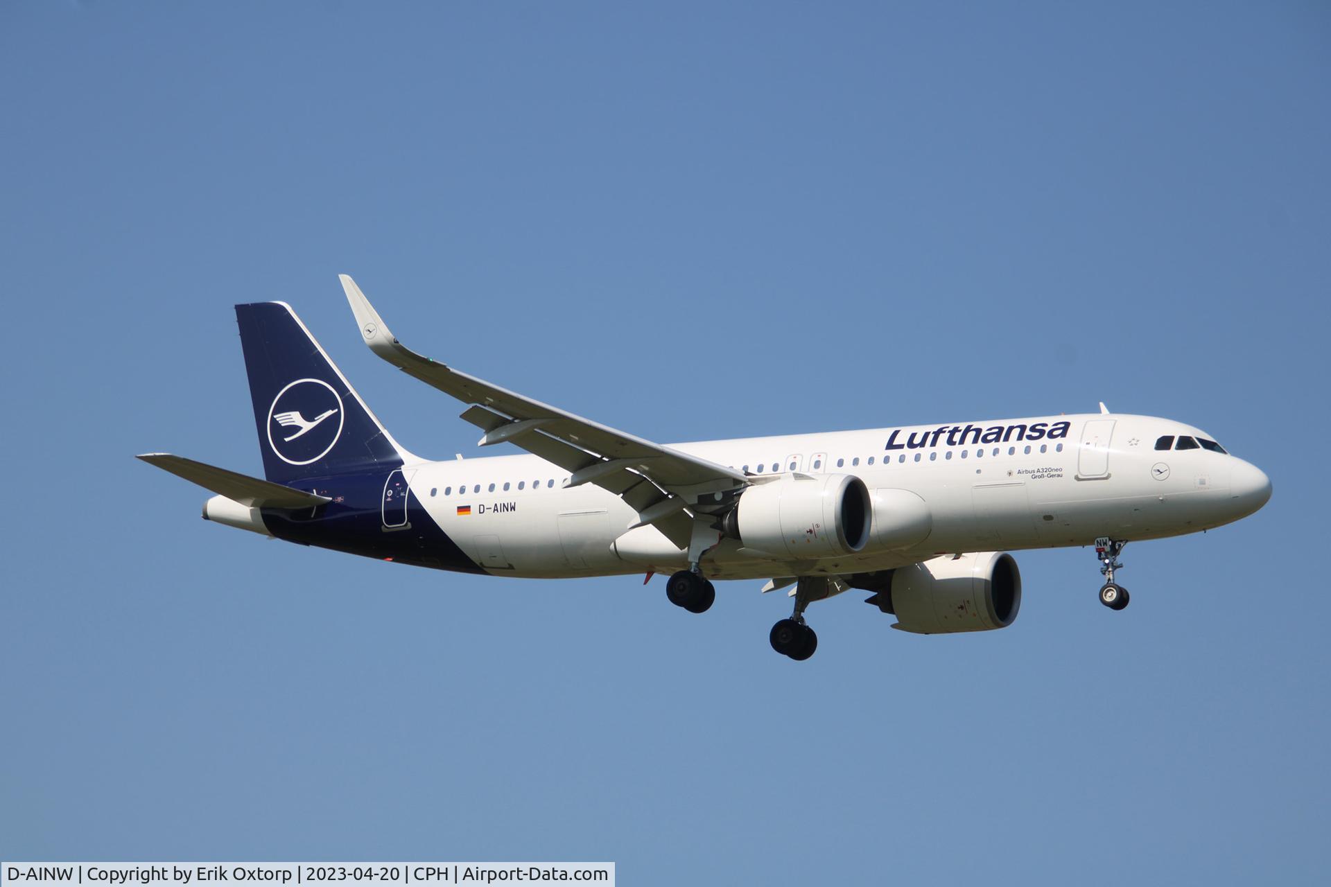 D-AINW, 2020 Airbus A320-271N C/N 9251, D-AINW landing rw 04L