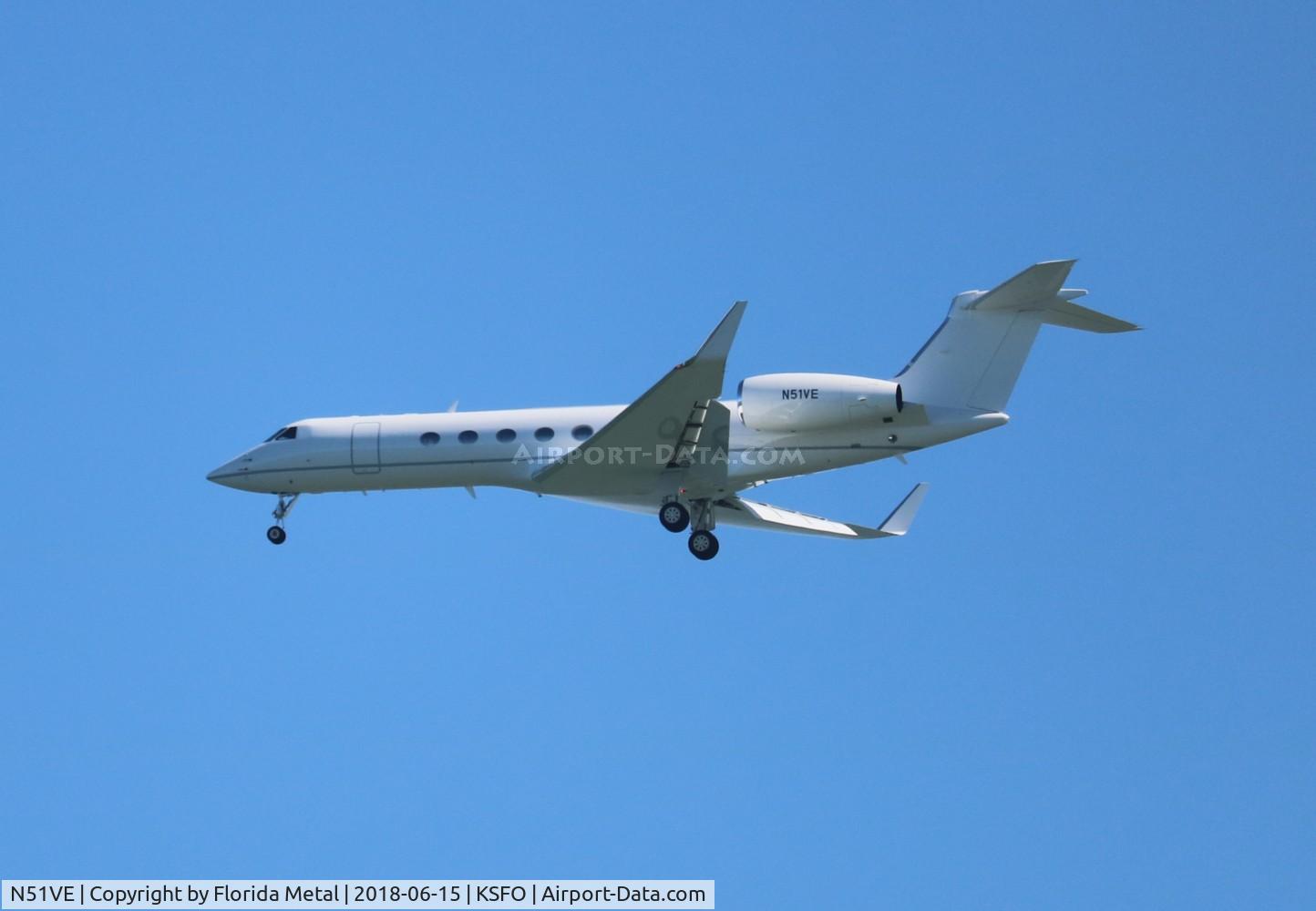N51VE, 1999 Gulfstream Aerospace G-V C/N 586, SFO 2018 zx