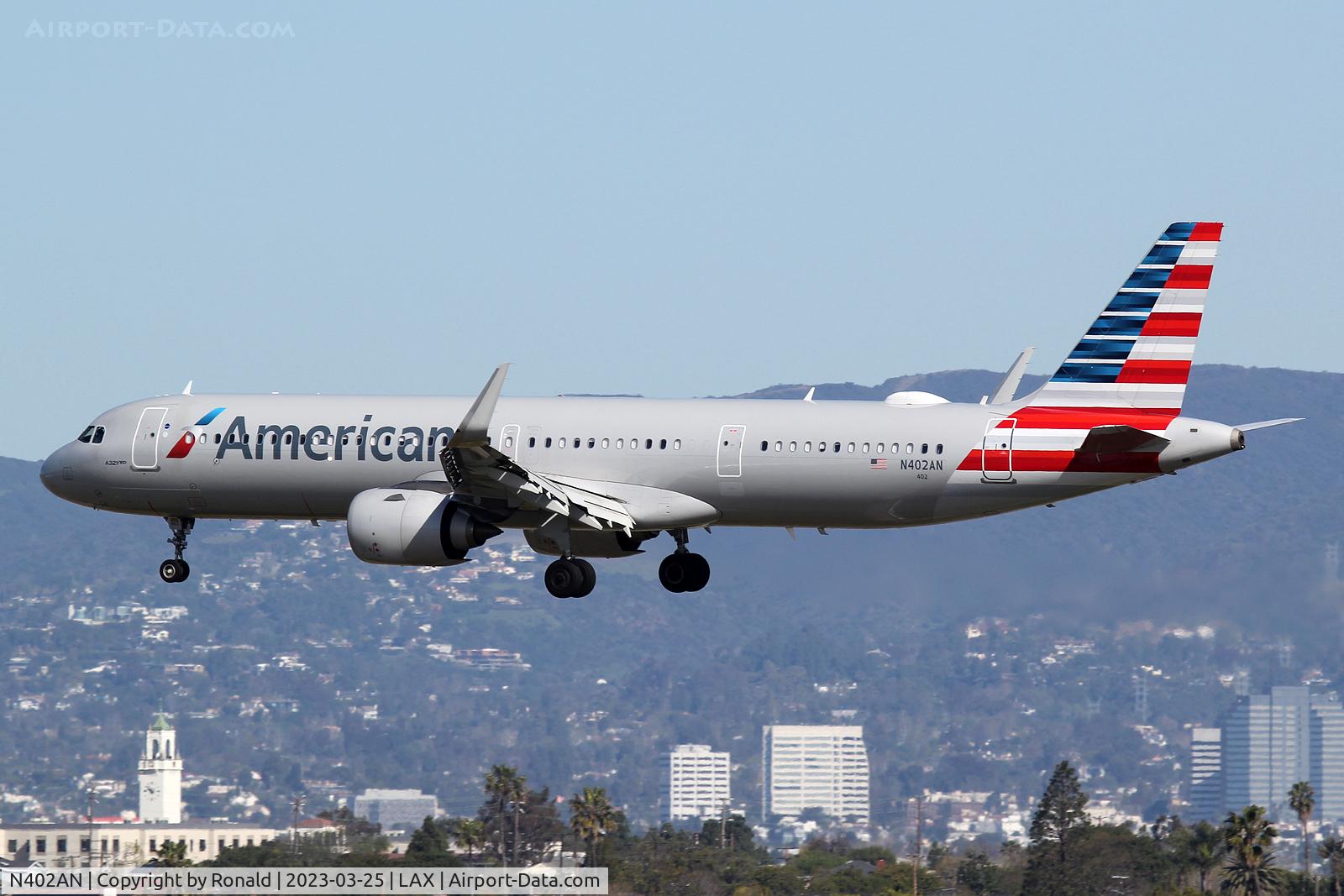 N402AN, 2019 Airbus A321-251NX C/N 8750, at lax