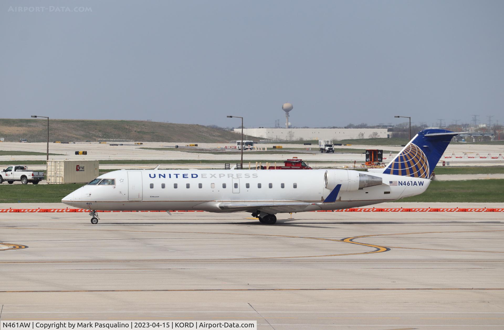 N461AW, 2003 Canadair CRJ-200LR (CL-600-2B19) C/N 7870, CL-600-2B19