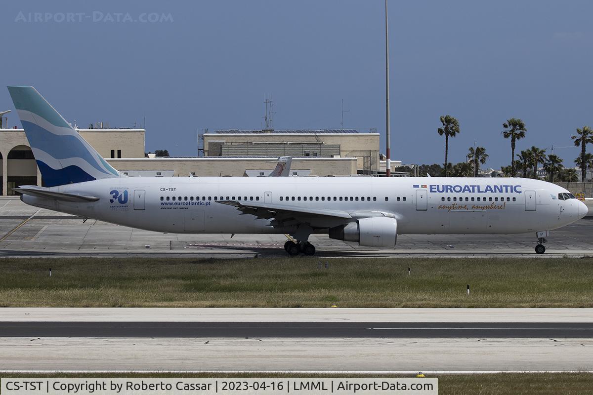 CS-TST, 2002 Boeing 767-34P/ER C/N 33047/889, Park 9